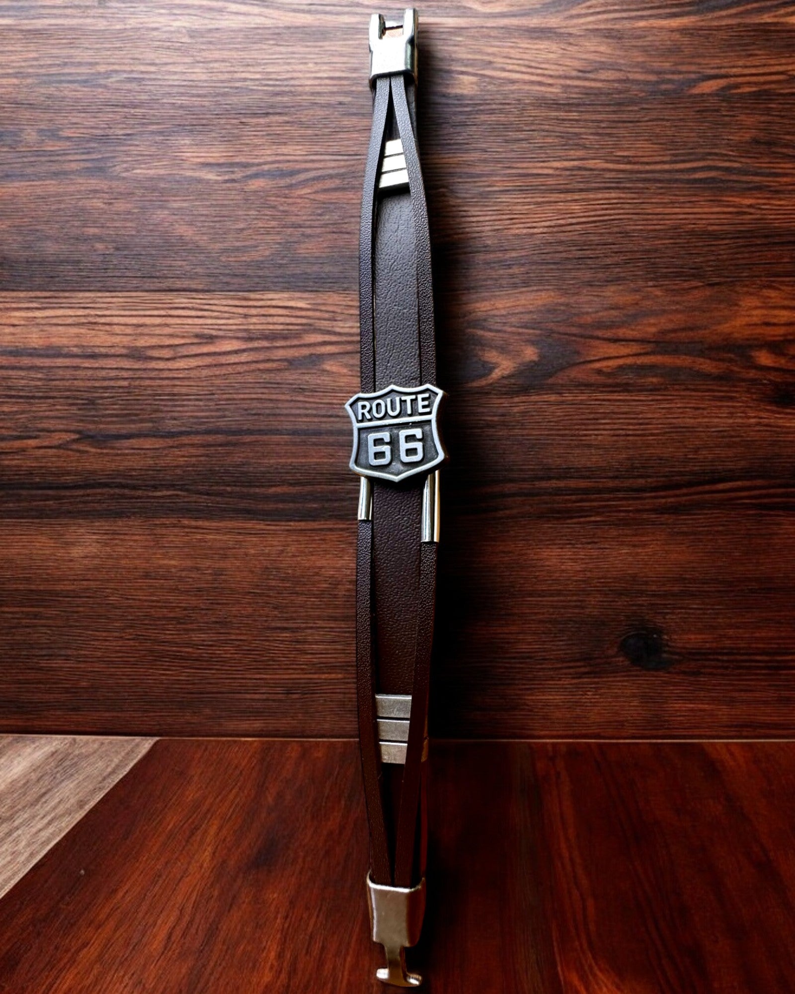 Matkailijan rannekoru Route 66 - mahdollisuus personointiin kaiverruksella