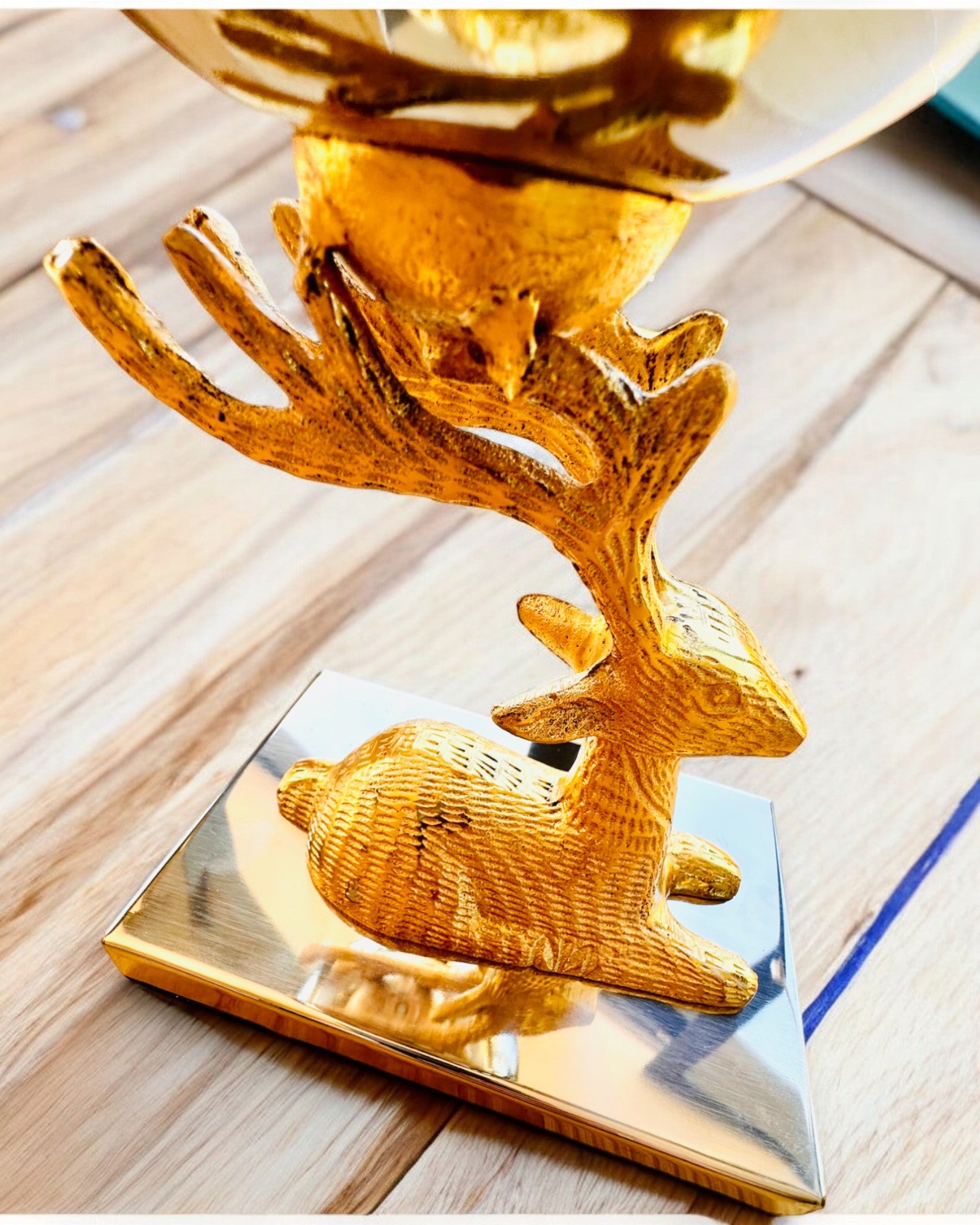 Koristemalja Peura Trofee – Käsityö Intiasta, personointi kaiverruksella