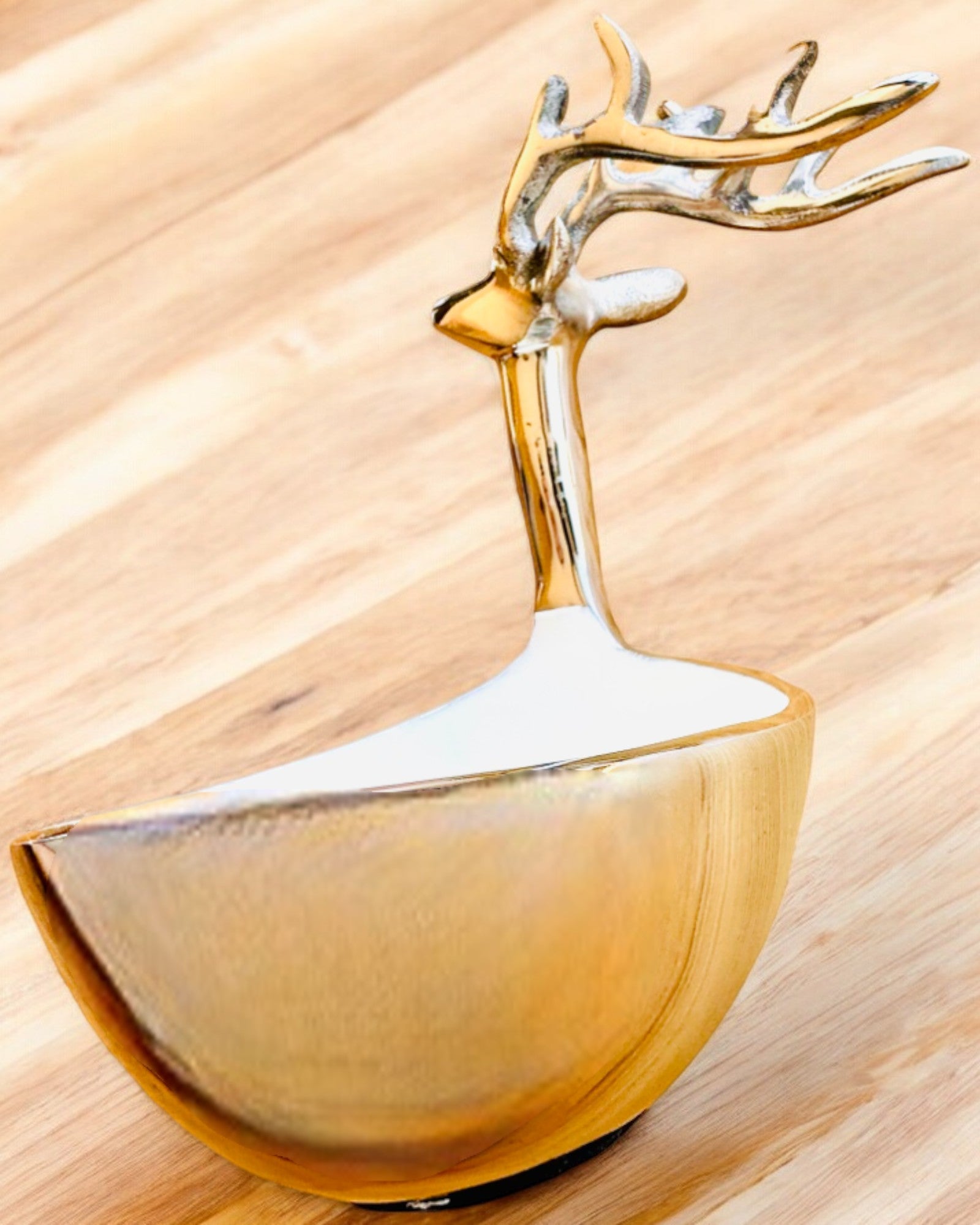 Elegantti kulho Sarvien Kauneus – Käsityö Intiasta, personointi kaiverruksella