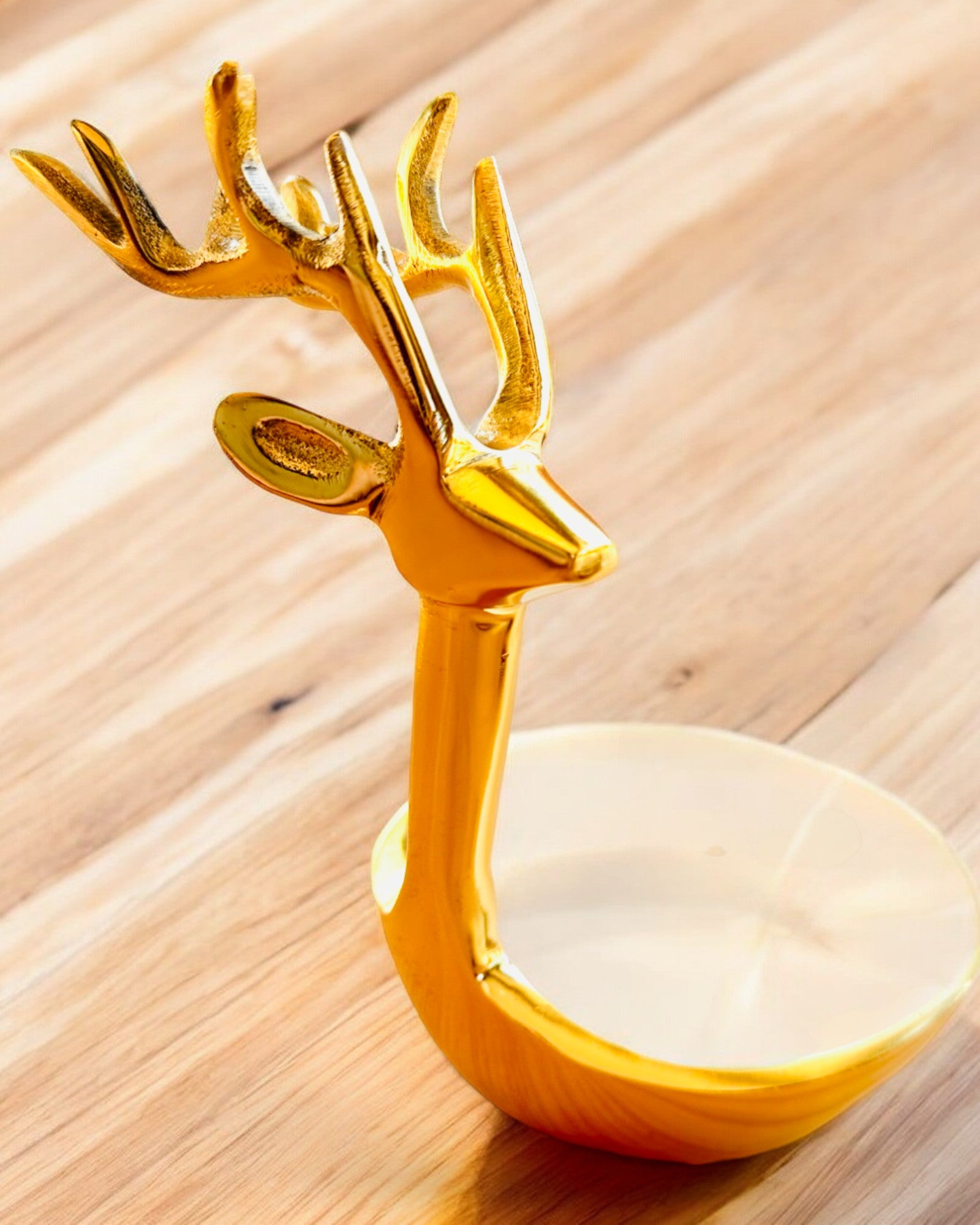 Elegantti kulho Sarvien Kauneus – Käsityö Intiasta, personointi kaiverruksella