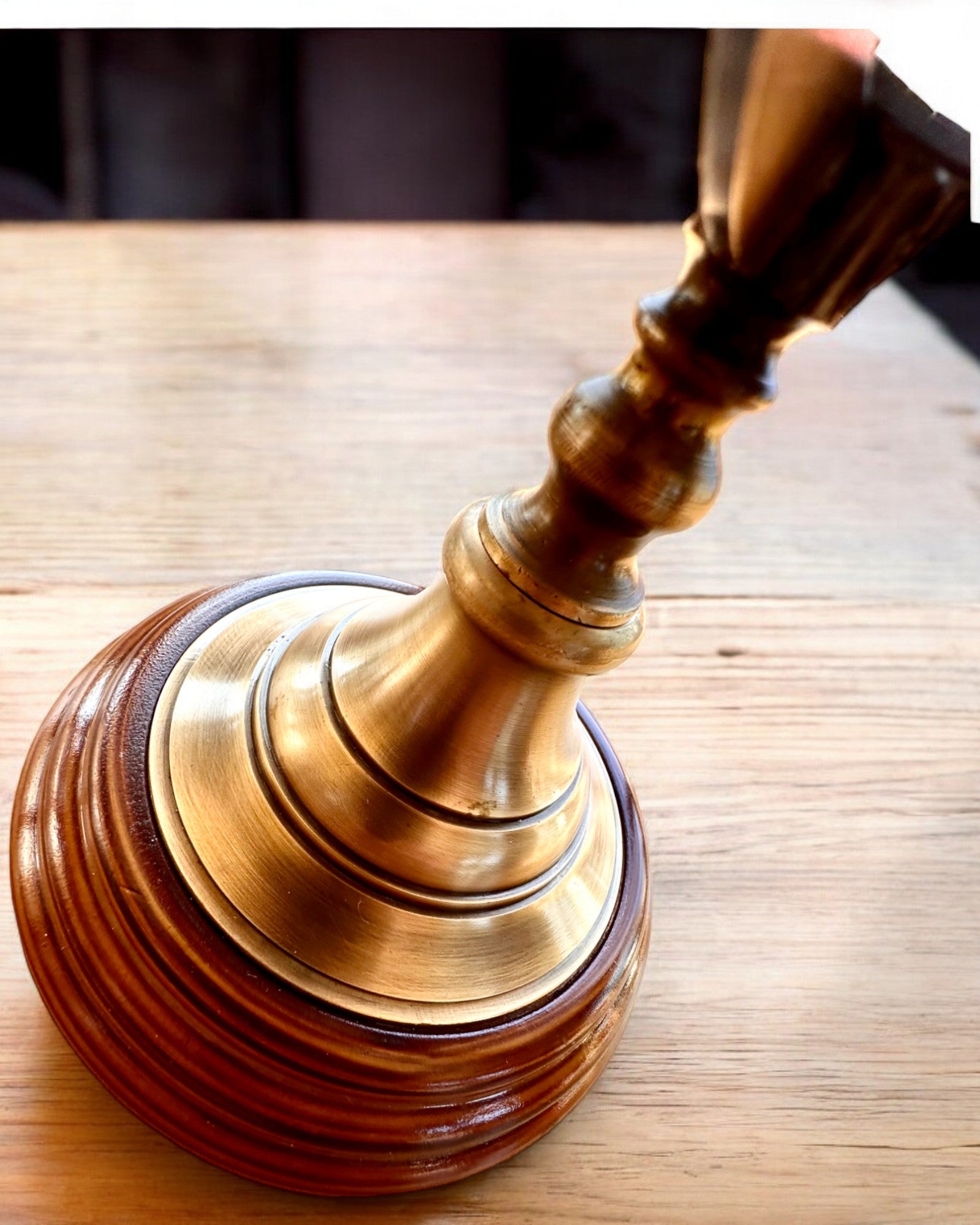 Astrolabium Artis 2 - 30 cm korkea, Käsintehty Kaiverrusvaihtoehdolla, toimiston sisustus, premium