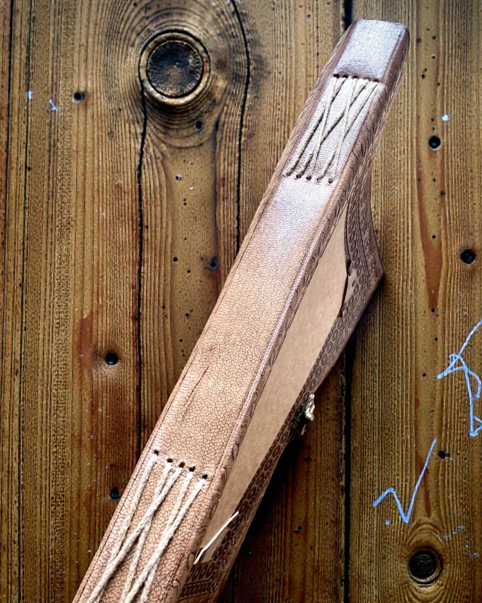 Nahkainen muistokirja Heritage – personoitu muistiinpanovihko 25 × 33 cm