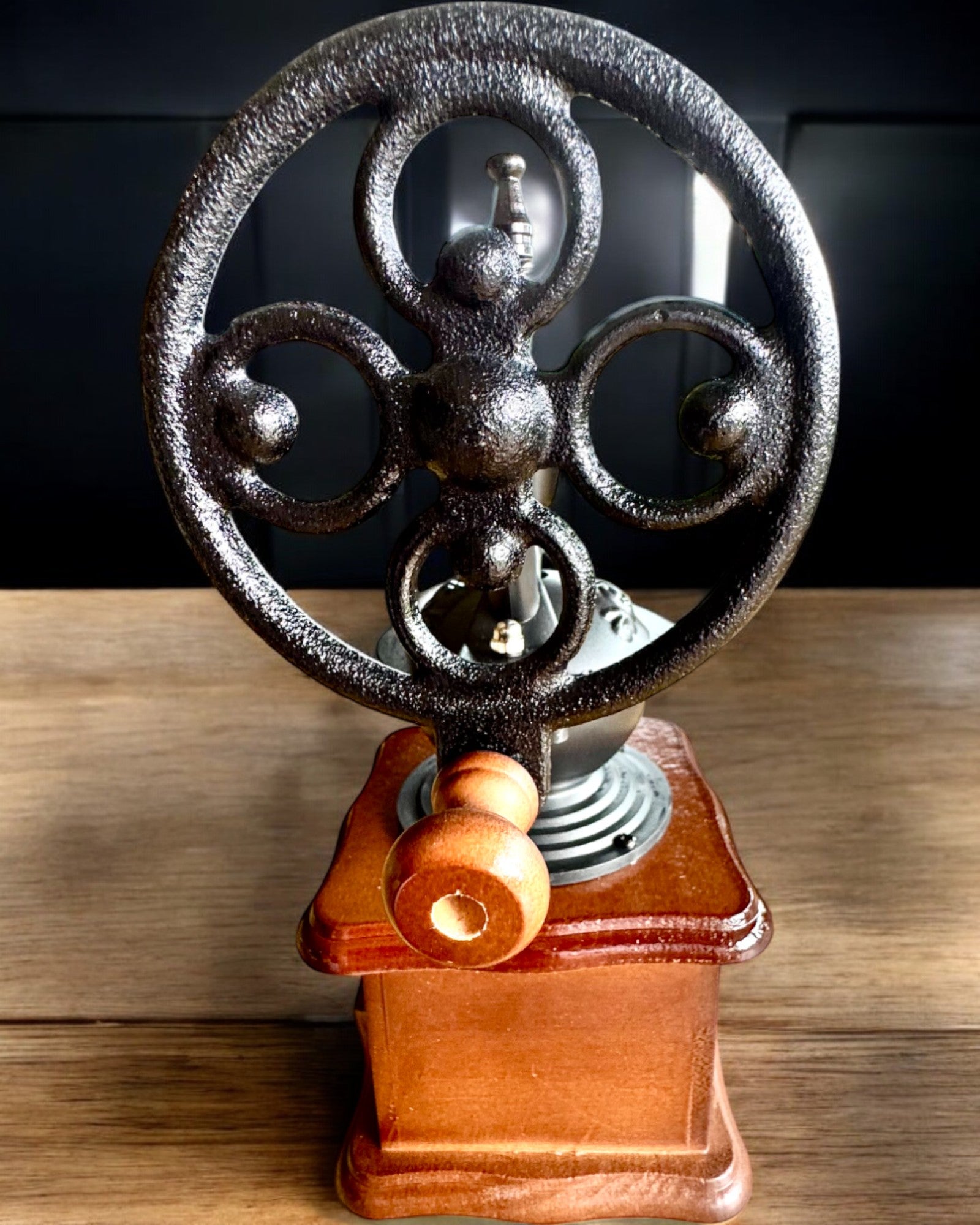 Retro kahvimylly "Vintage Café" 27 cm korkea, mahdollisuus personointiin kaiverruksella lahjaksi