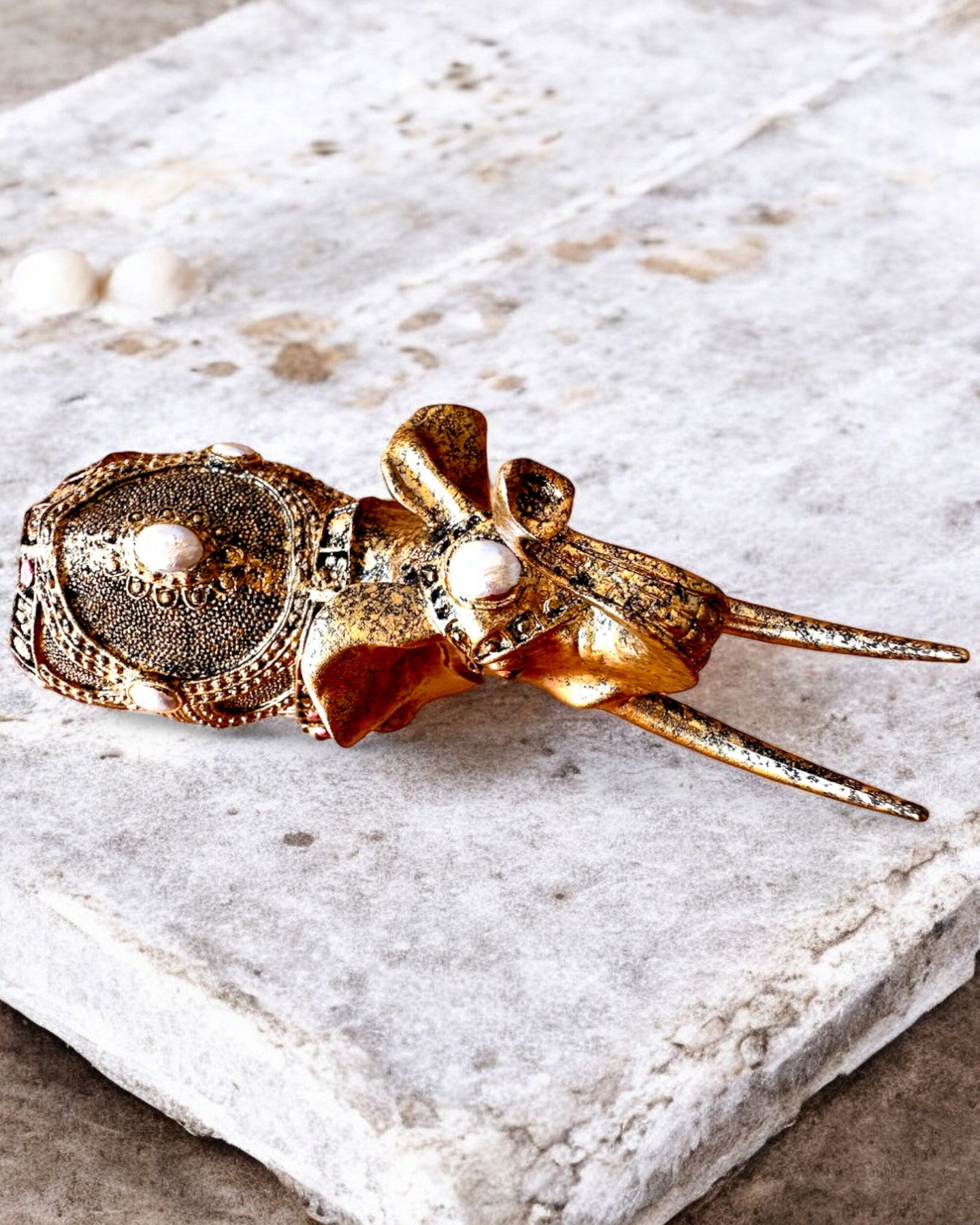 Kuningas Elefantti Kaiverrusmahdollisuudella - Eleganssia ja Luksusta, personointi lahjaksi