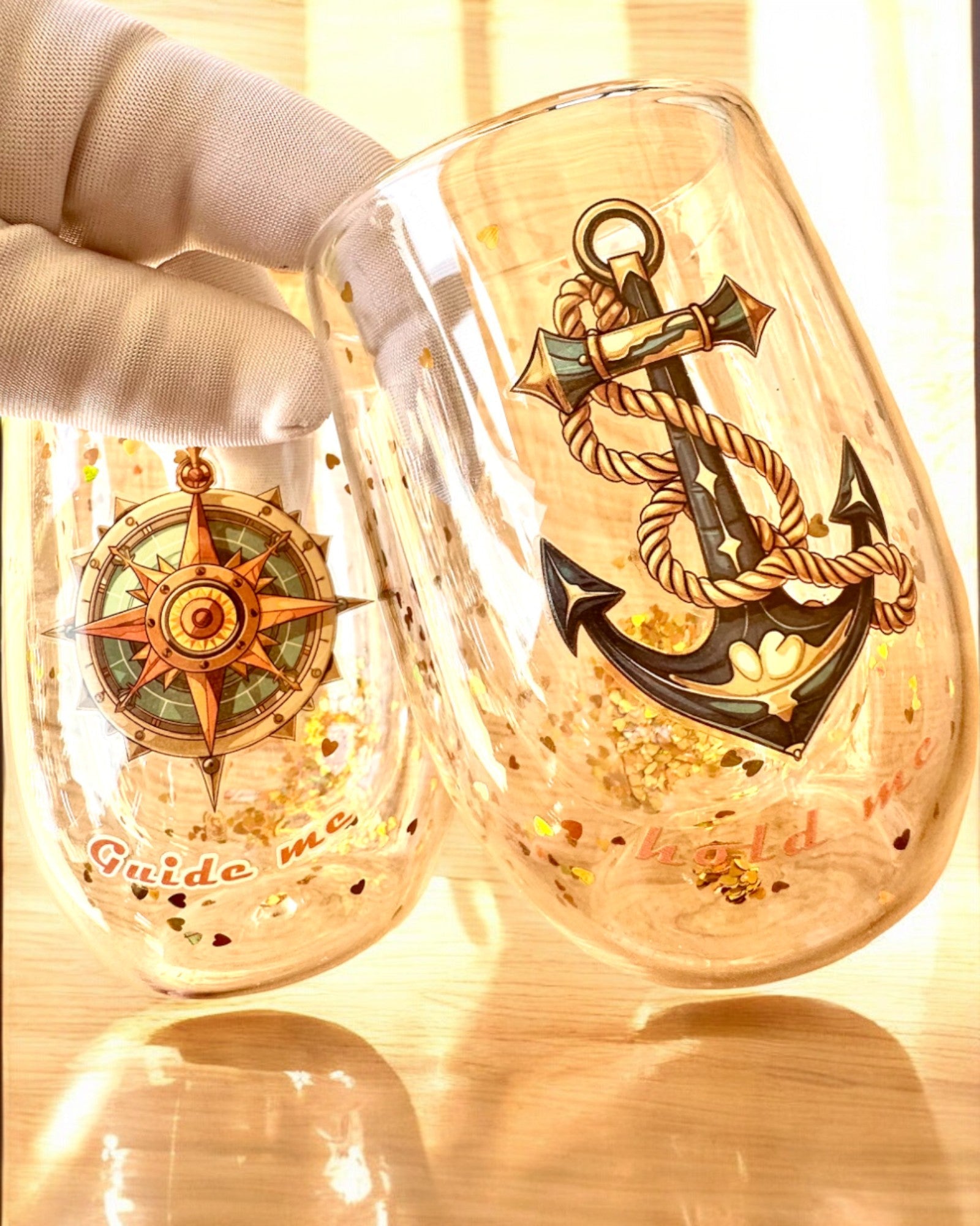 Kaksiseinäiset "Nautical Dreams" -lasit kultahiutaleilla - 2 kpl setti, 300 ml tilavuus, mahdollisuus personointiin kaiverruksella