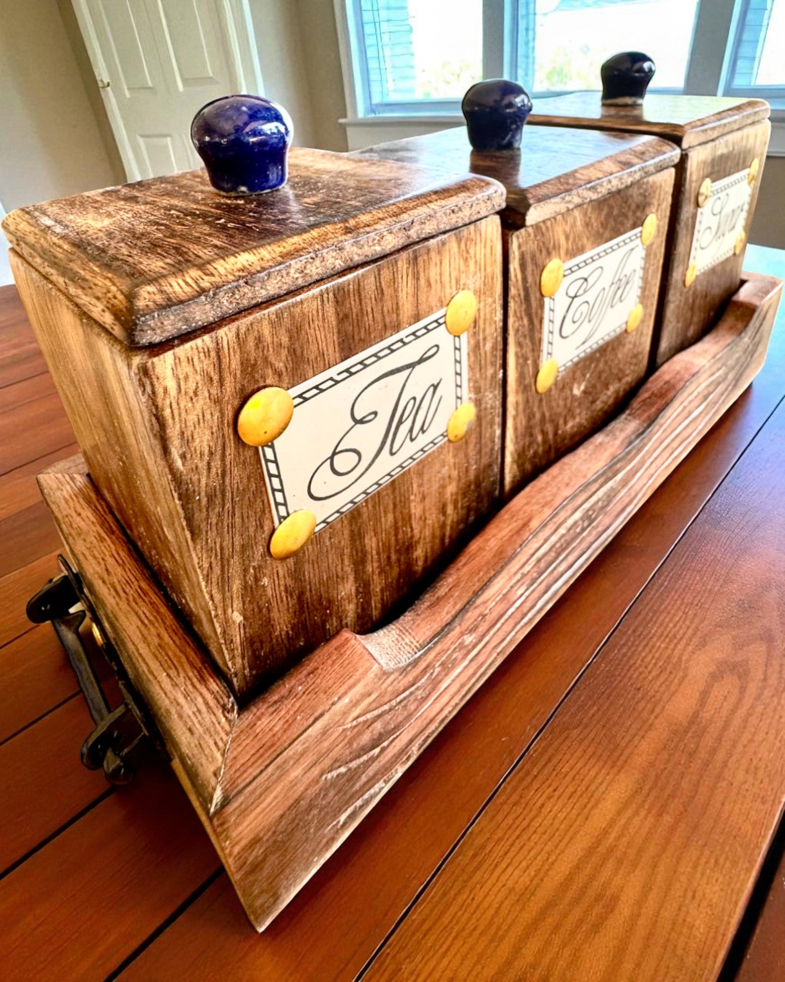 Royal Trio -setti – Tee, Kahvi, Sokeri shisham-puusta, käsintehty, kaiverrusvaihtoehdolla lahjaksi