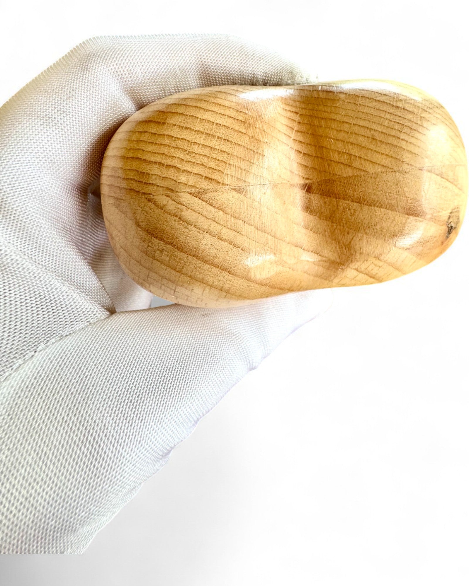 Puinen sydän, 9 cm rasia Salaiselle Tunne, mahdollisuus personointiin kaiverruksella lahjaksi