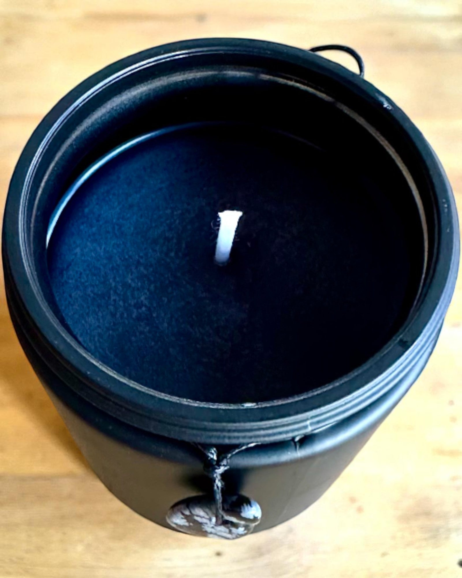 Intentionaalinen soijakynttilä Obsidiaani – itsevarmuus ja sisäinen voima, 250 ml, mahdollisuus personointiin lahjaksi