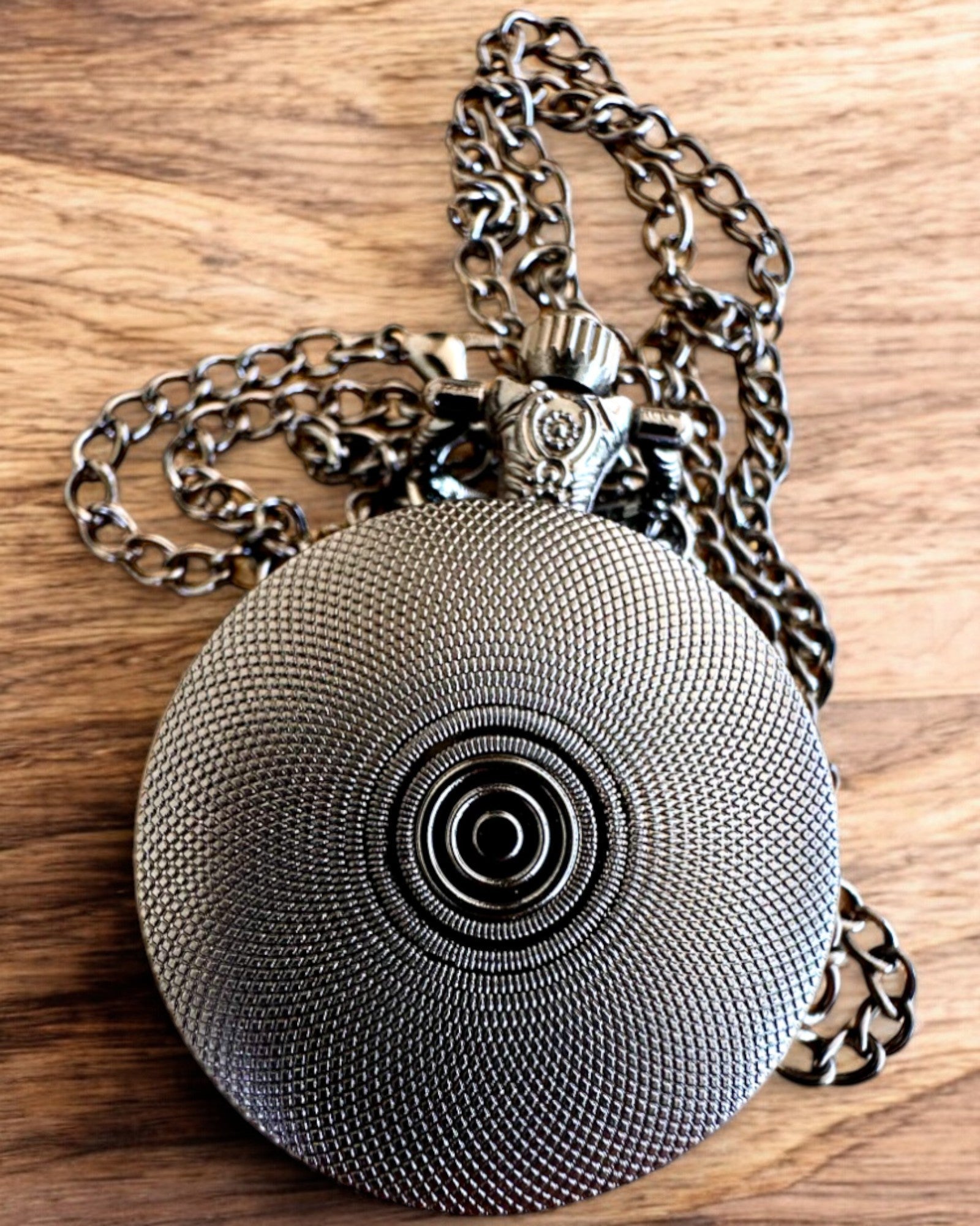 Taskukello "Róża Mroku" - ruostumatonta terästä, kaiverrusmahdollisuus lahjaksi