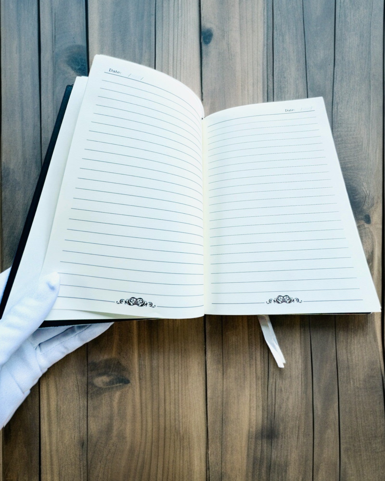 Taiteellinen muistikirja, naamiointimuistikirja - A5, personointi kaiverruksella lahjaksi