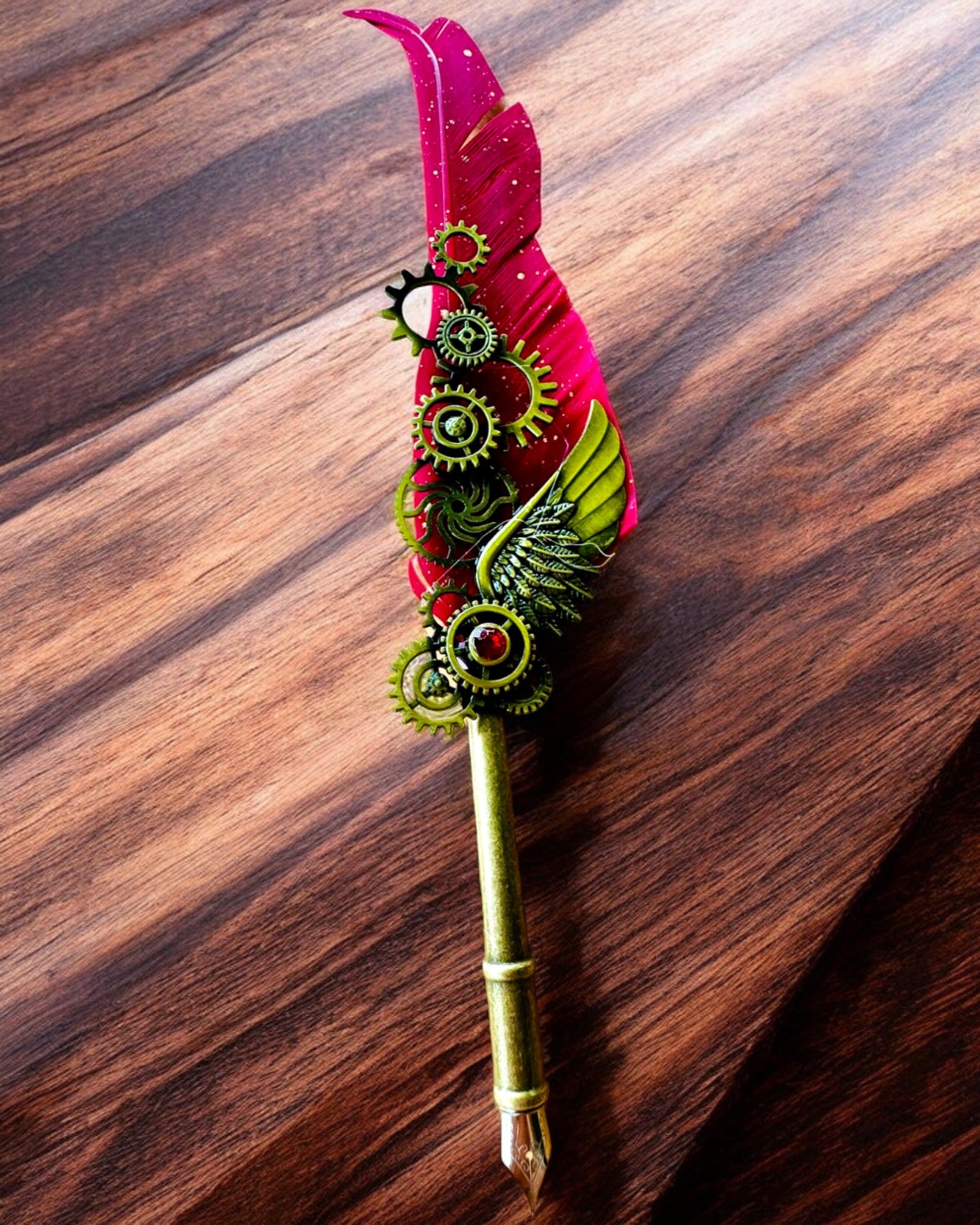 Kalligrafiakynä "Steampunk-tyylinen Eleganssi" Kalkkunan Sulalla - Käsintehty, 5 vaihtoehtoa valittavana, personointi kaiverruksella lahjaksi