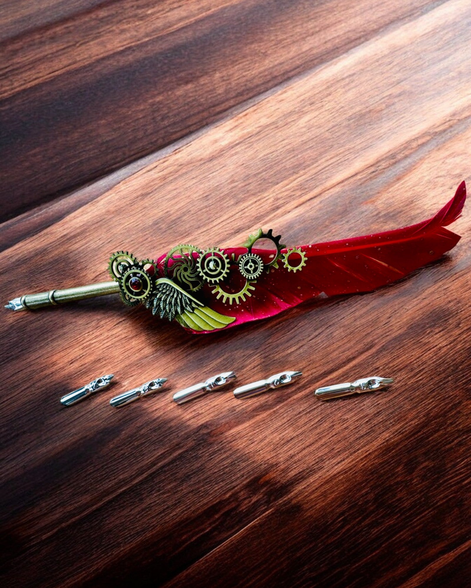 Kalligrafiakynä "Steampunk-tyylinen Eleganssi" Kalkkunan Sulalla - Käsintehty, 5 vaihtoehtoa valittavana, personointi kaiverruksella lahjaksi