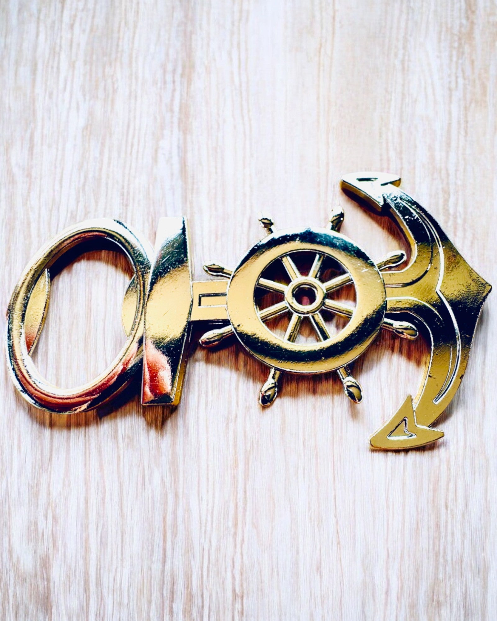 Kapteenin pullonavaaja - mahdollisuus personointiin kaiverruksella, hopeanvärinen