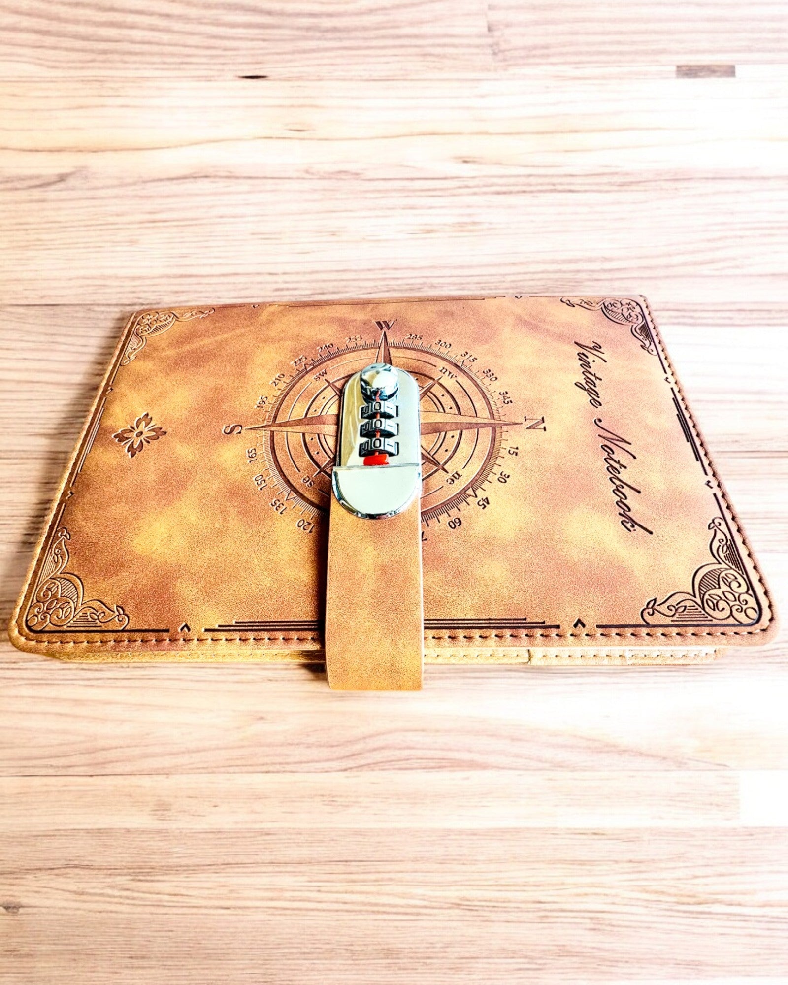 Salainen A5 Vintage -muistikirja koodilukolla - Valitse Tyylisi, personointi kaiverruksella lahjaksi