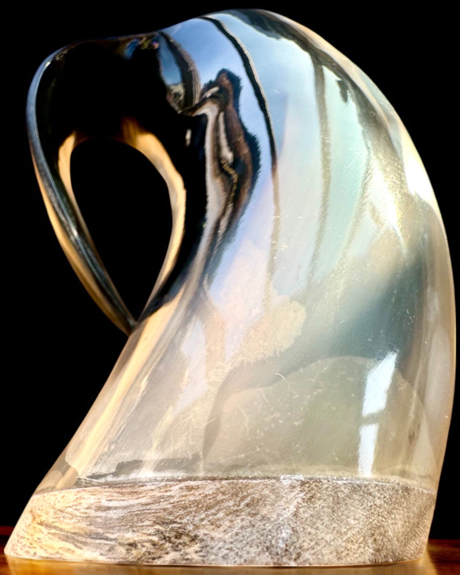 Kompakti, 350 ml, Kaiverrettu Mestarityö Tuoppi, jossa mahdollisuus personointiin kaiverruksella - 2 värivaihtoehtoa