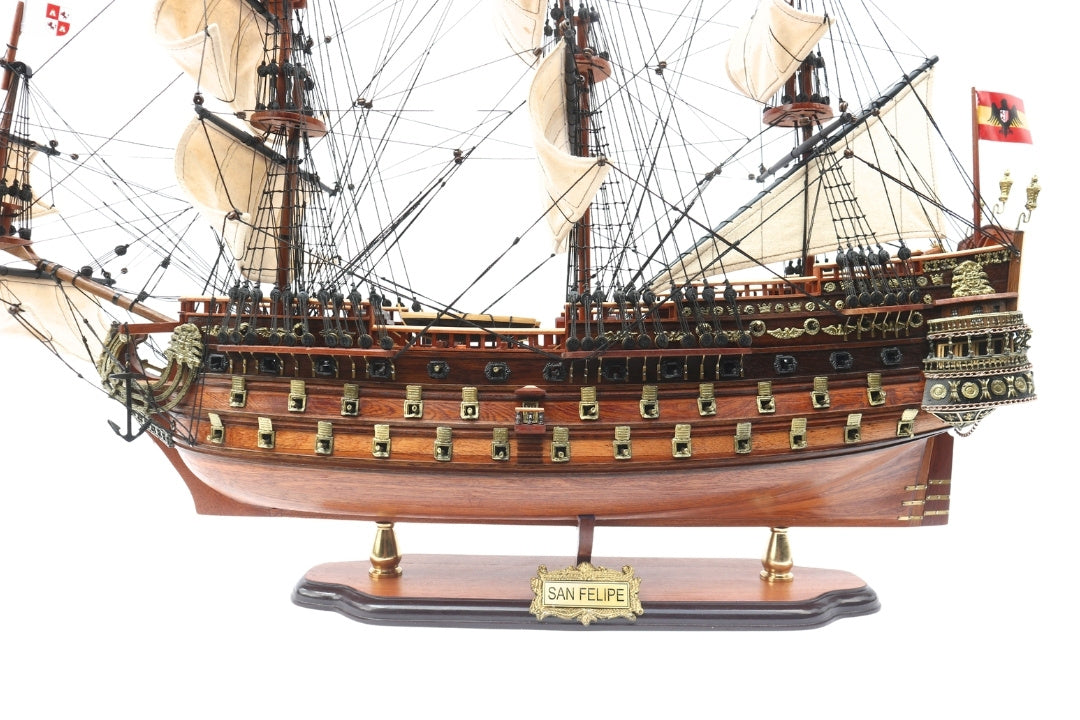 San Felipe -purjelaivamalli, 80 cm, kaiverruksella personoitavissa