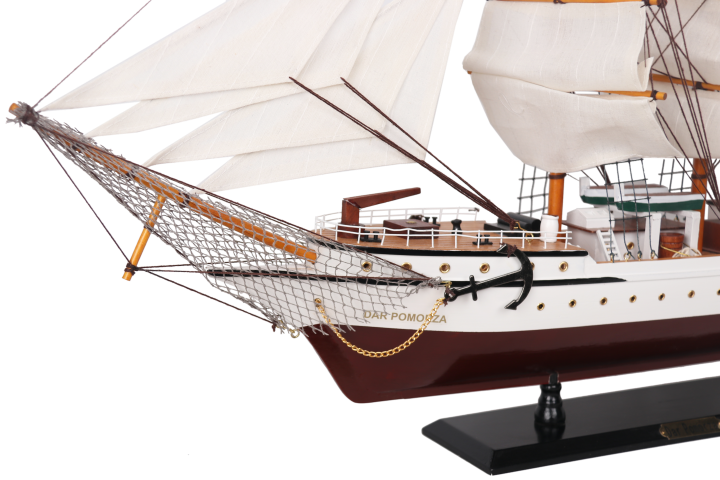 Model żaglowca Dar Pomorza 80cm - DARPOM80
