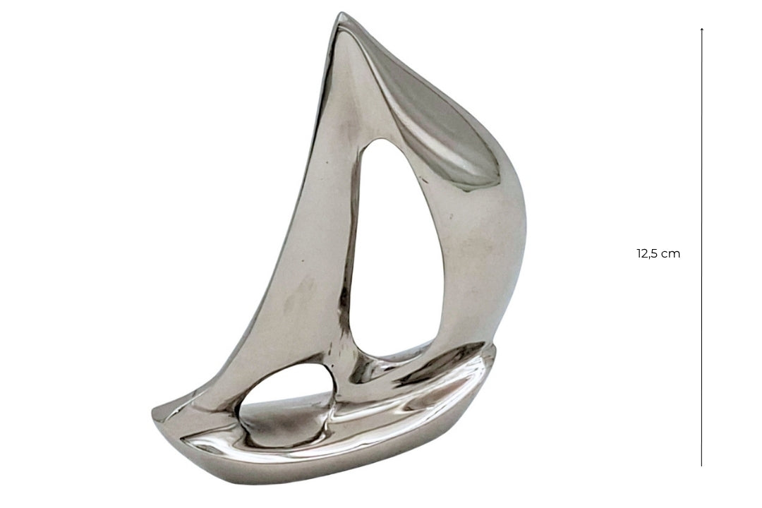 Elegantti hopeinen alumiininen jahti 12,5 cm kaiverrusmahdollisuudella