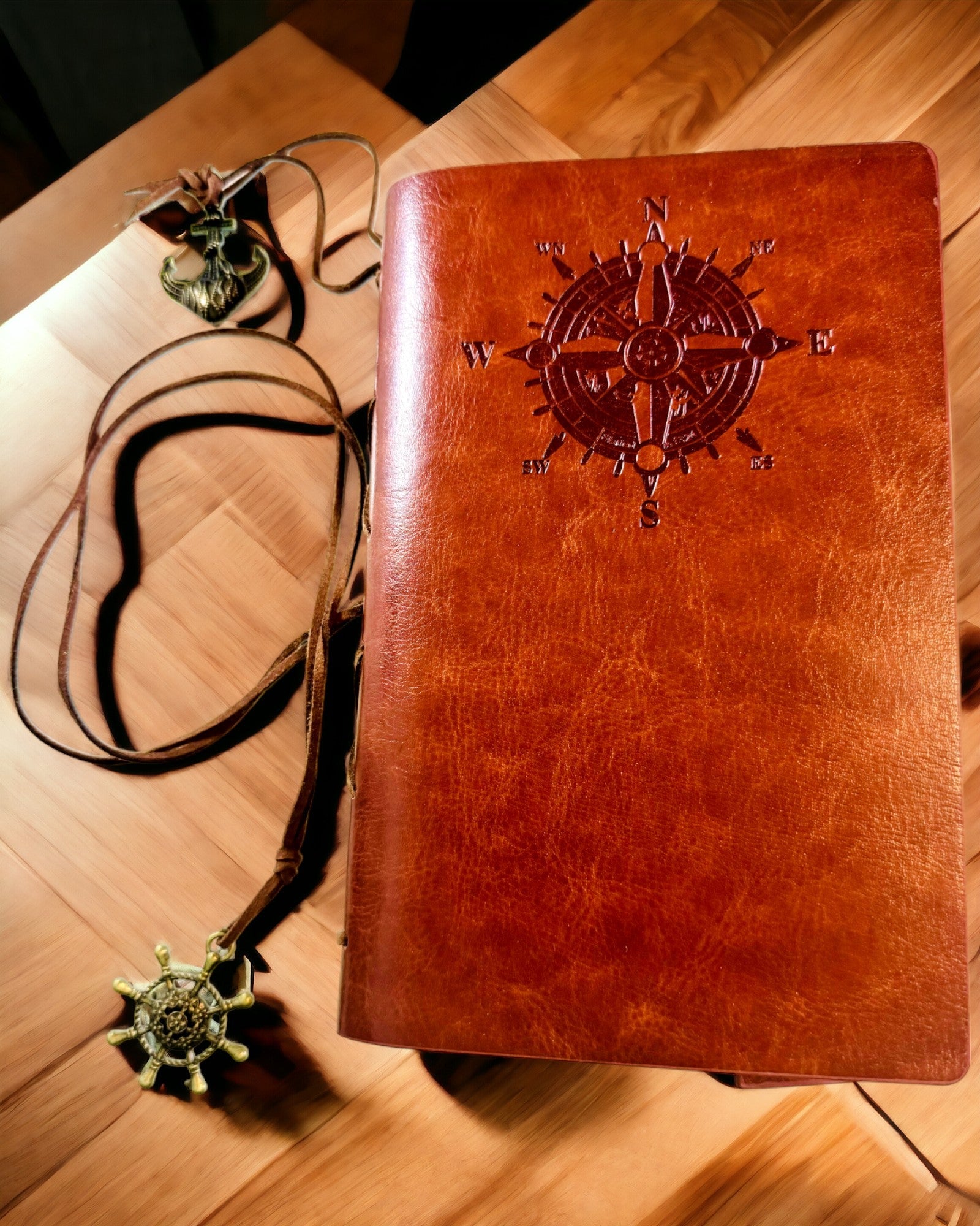 Vintage-purjehdusmuistikirja A6- tai A7-koko - kompassiteemalla ja laakeroiduilla sivuilla - saatavilla eri värivaihtoehdoissa, kaiverrusmahdollisuus