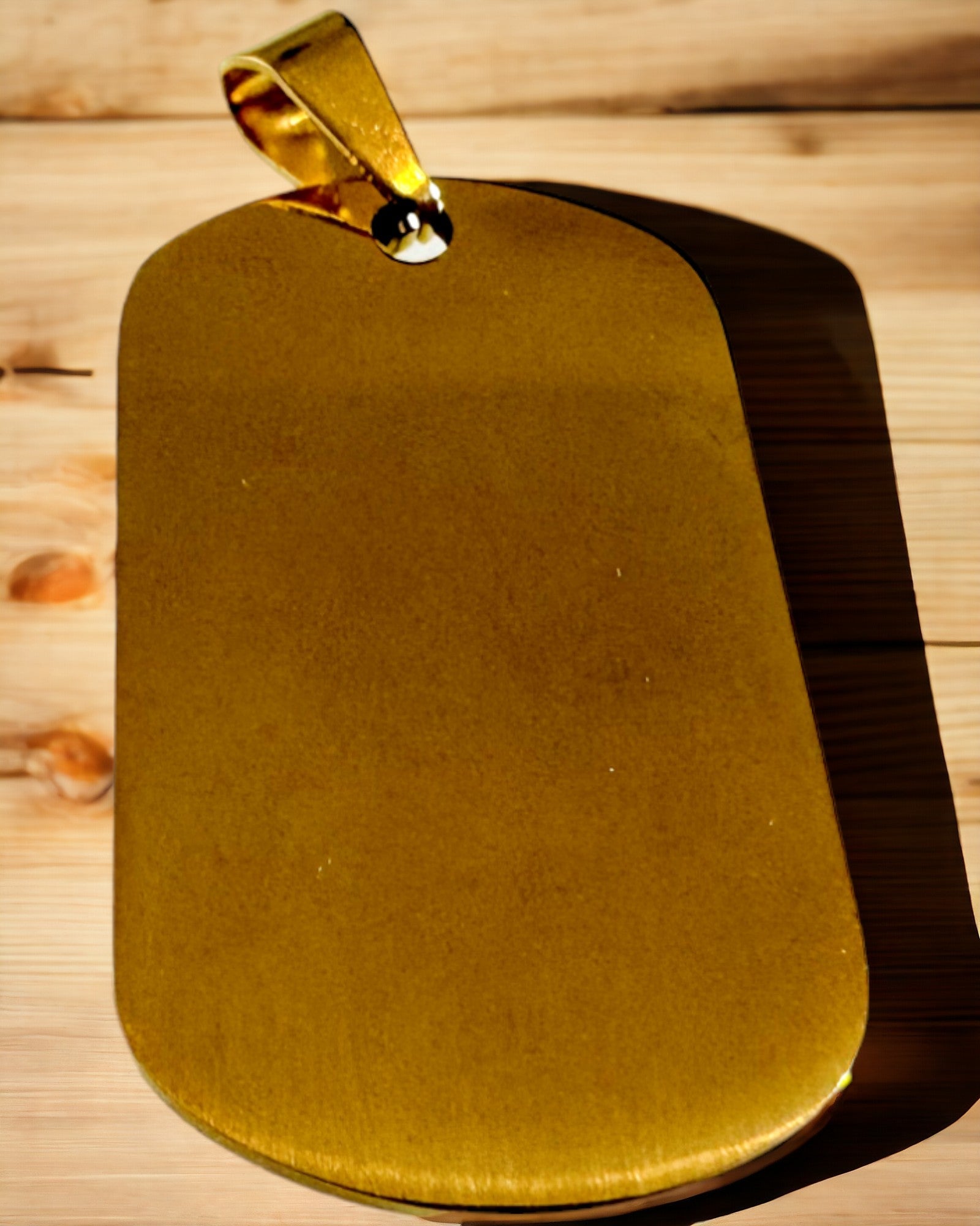 Kaulakoru Sotilaslaatta Kaiverruksella - Retrotyyli Erivärisenä