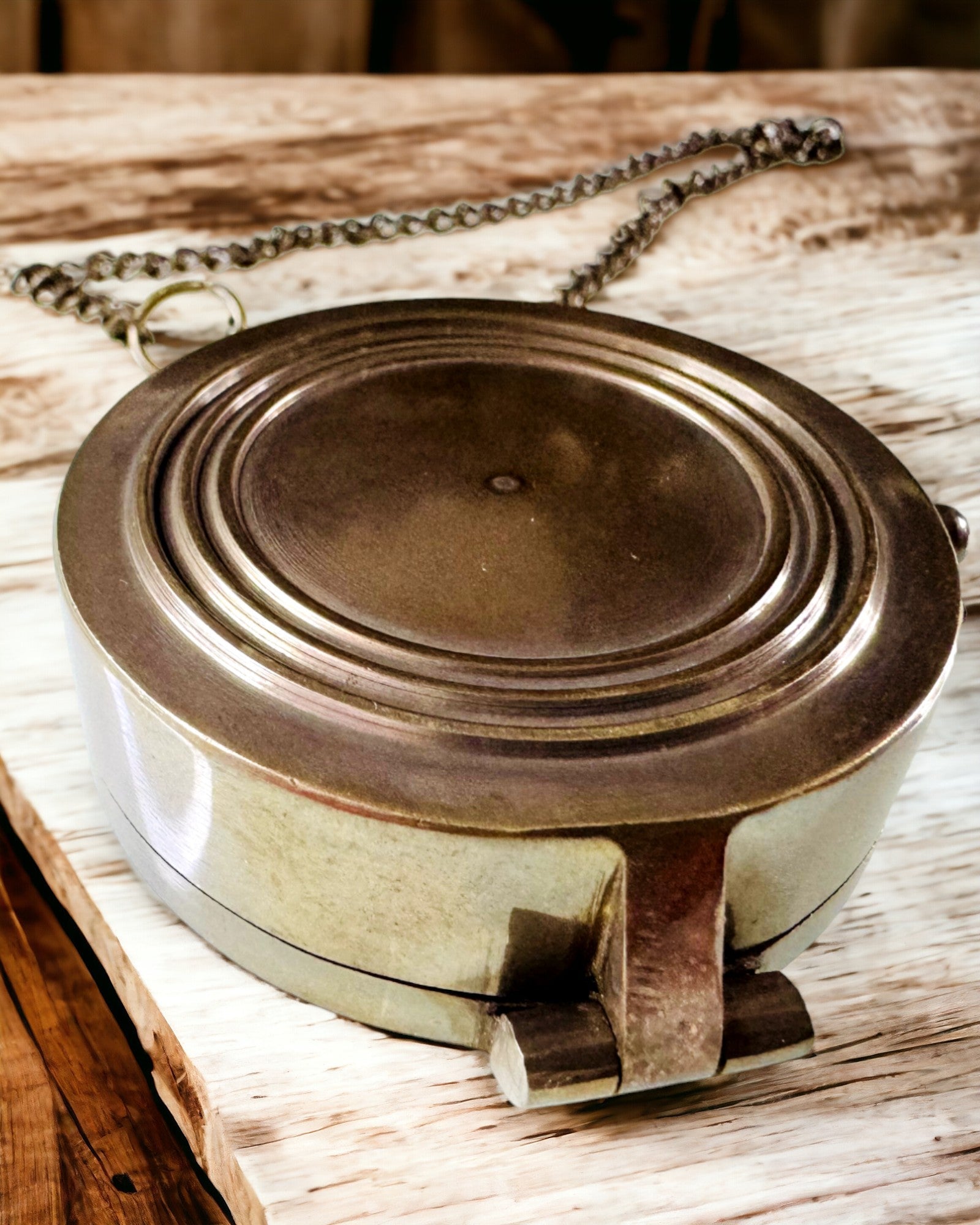 Intialainen Odysseus-kompassi – Retro-tutkijan helmi - kaiverrusmahdollisuus