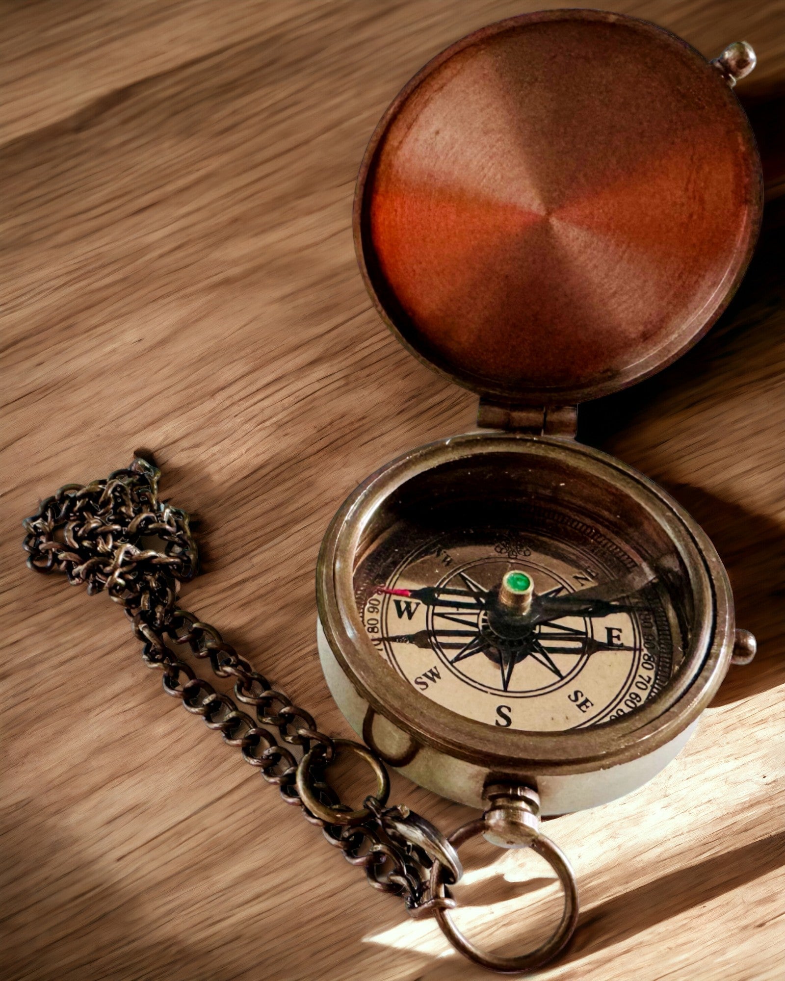 Intialainen Odysseus-kompassi – Retro-tutkijan helmi - kaiverrusmahdollisuus