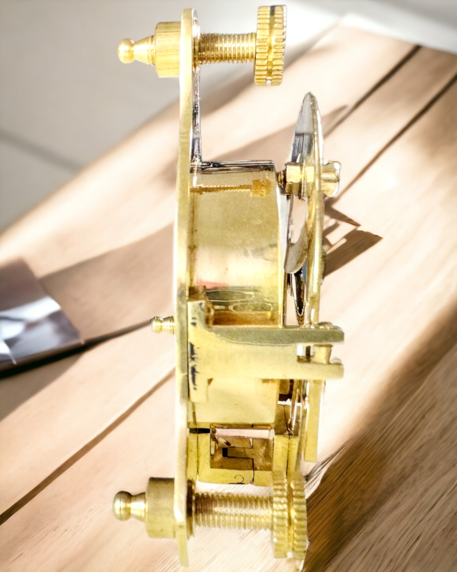 "Merikompasi kaiverrusmahdollisuudella"