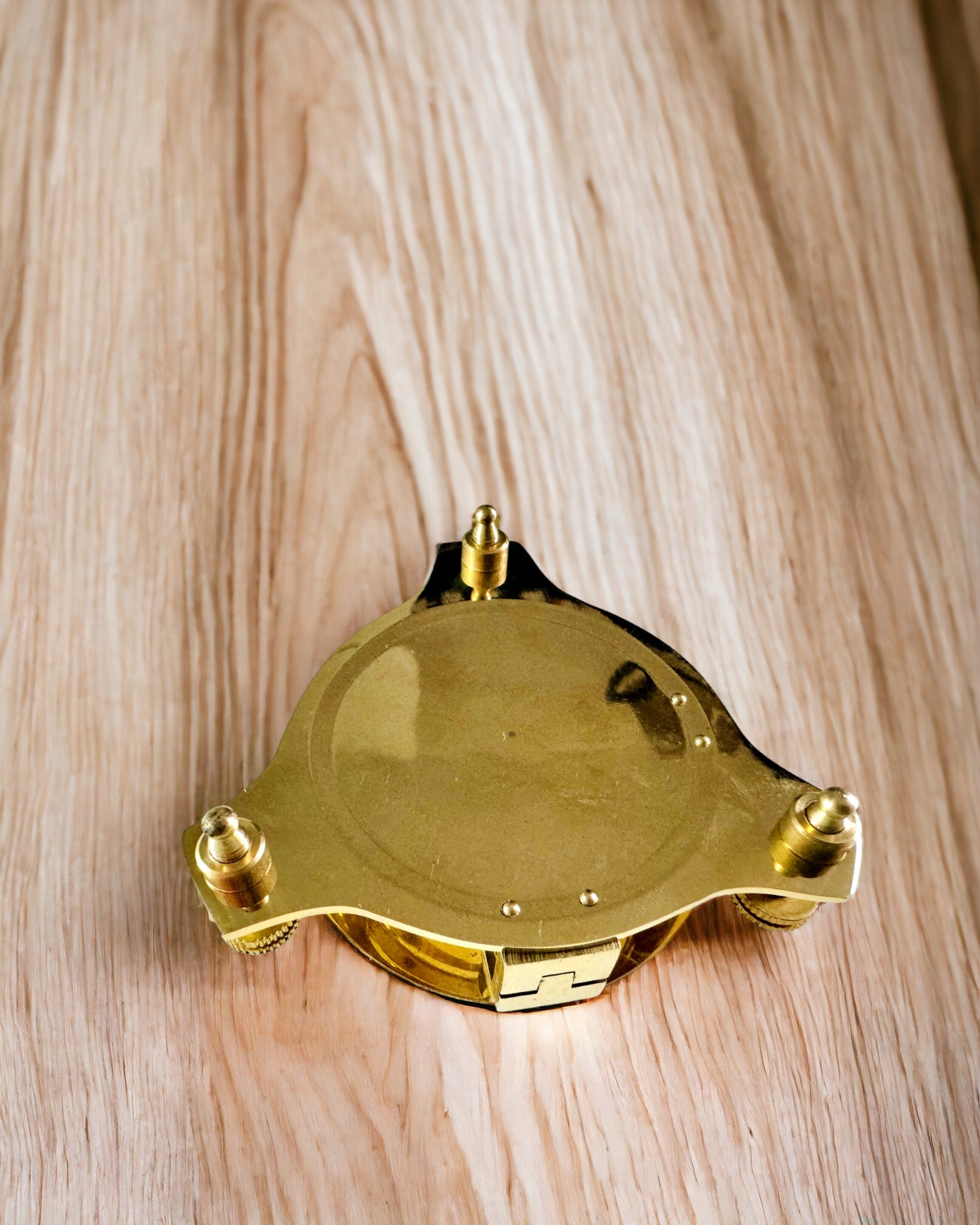 "Merikompasi kaiverrusmahdollisuudella"