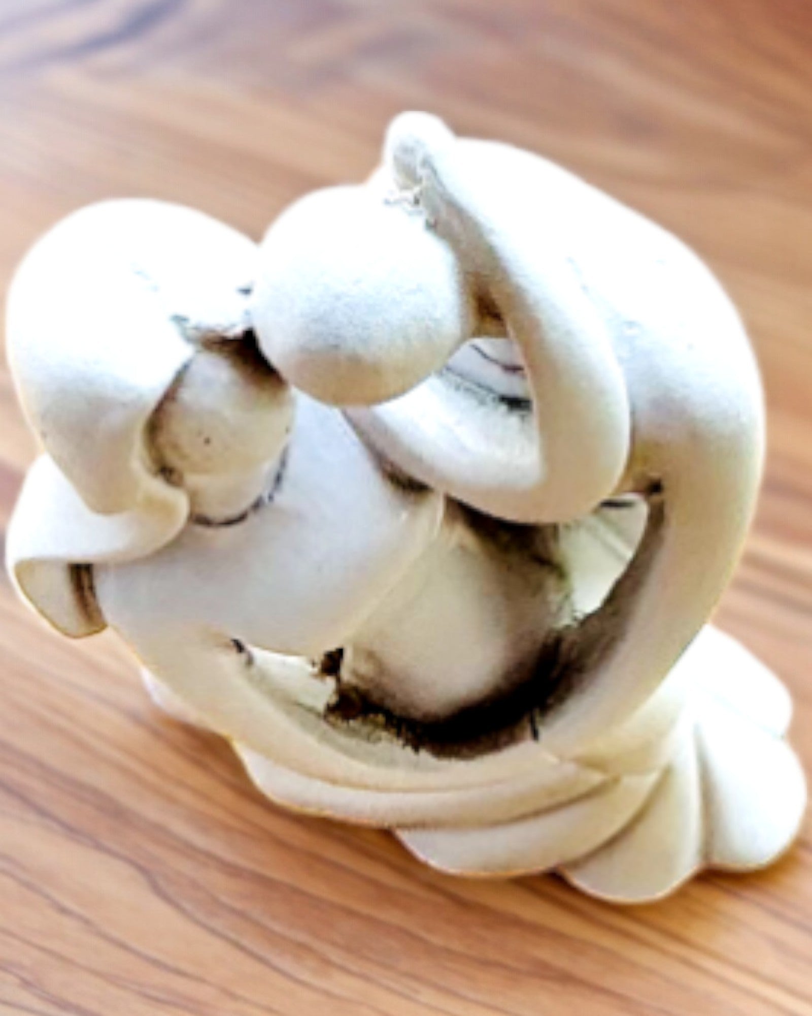 Tyylikäs Yhteys - Pieni Koristefiguuri Kaiverrusmahdollisuudella - valkoinen väri