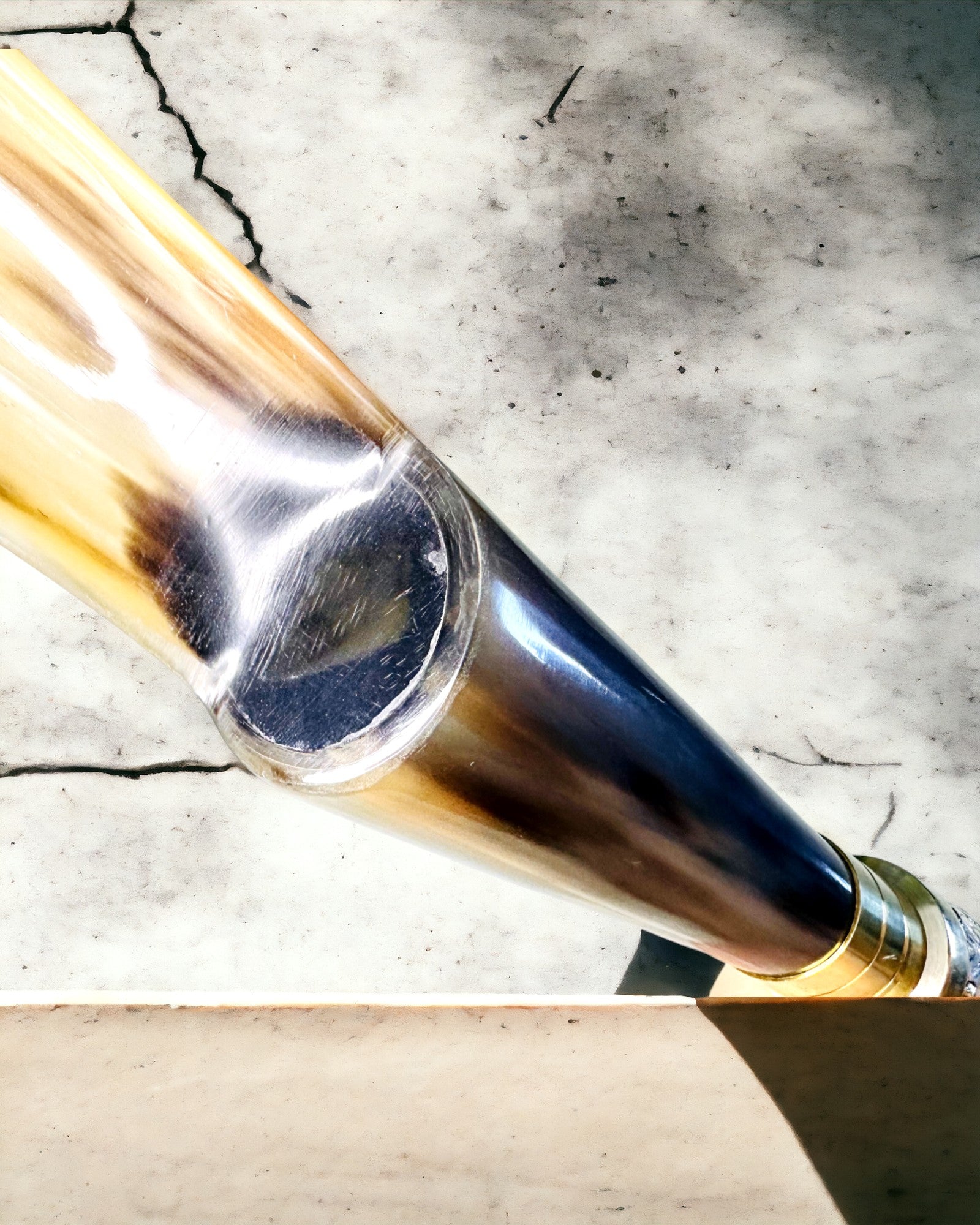 Premium Kengänsarvi "Elegancja Rajput" Kaiverrusvaihtoehdolla