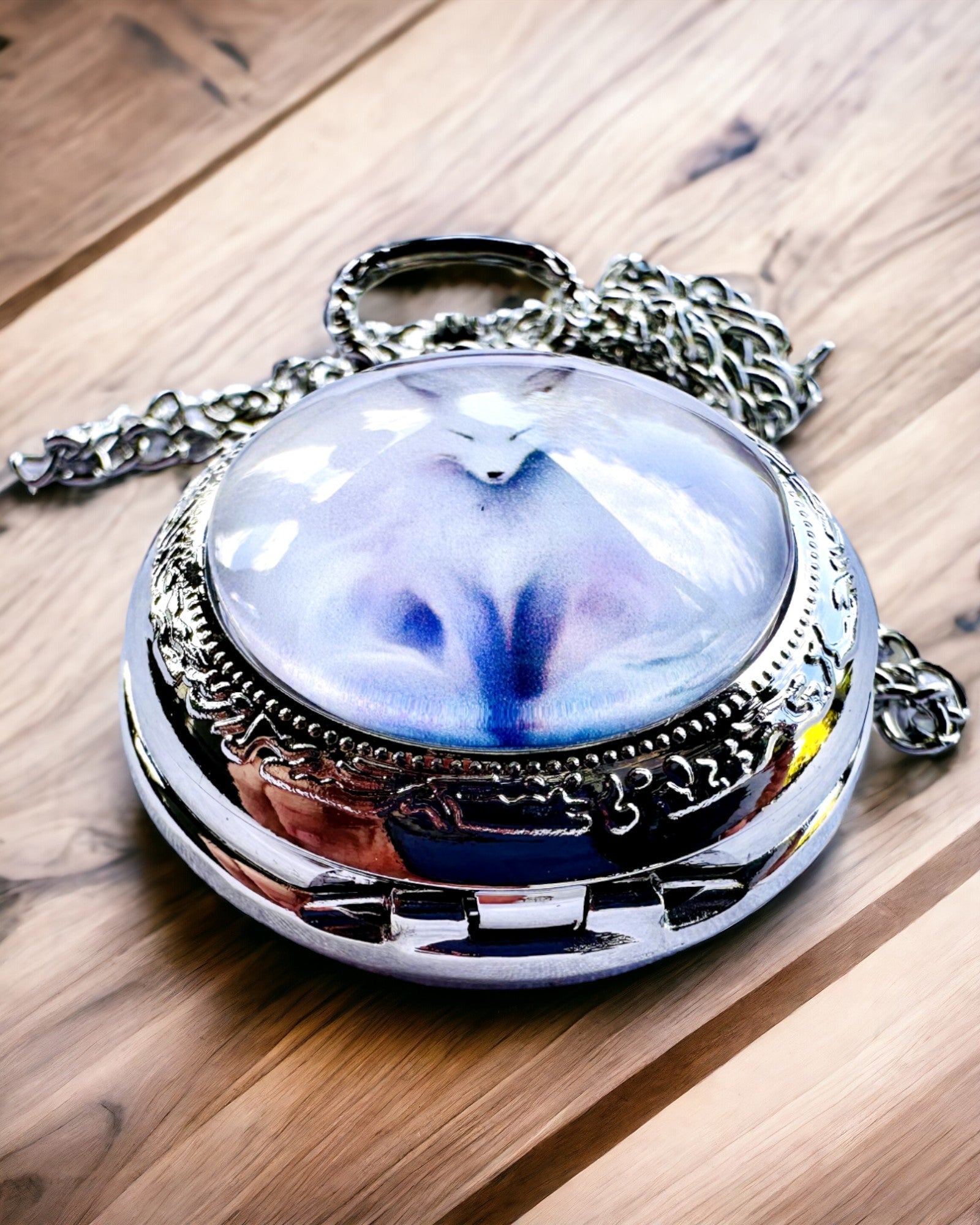 Taskukello "Mistyczny Lis" kaiverrusmahdollisuudella