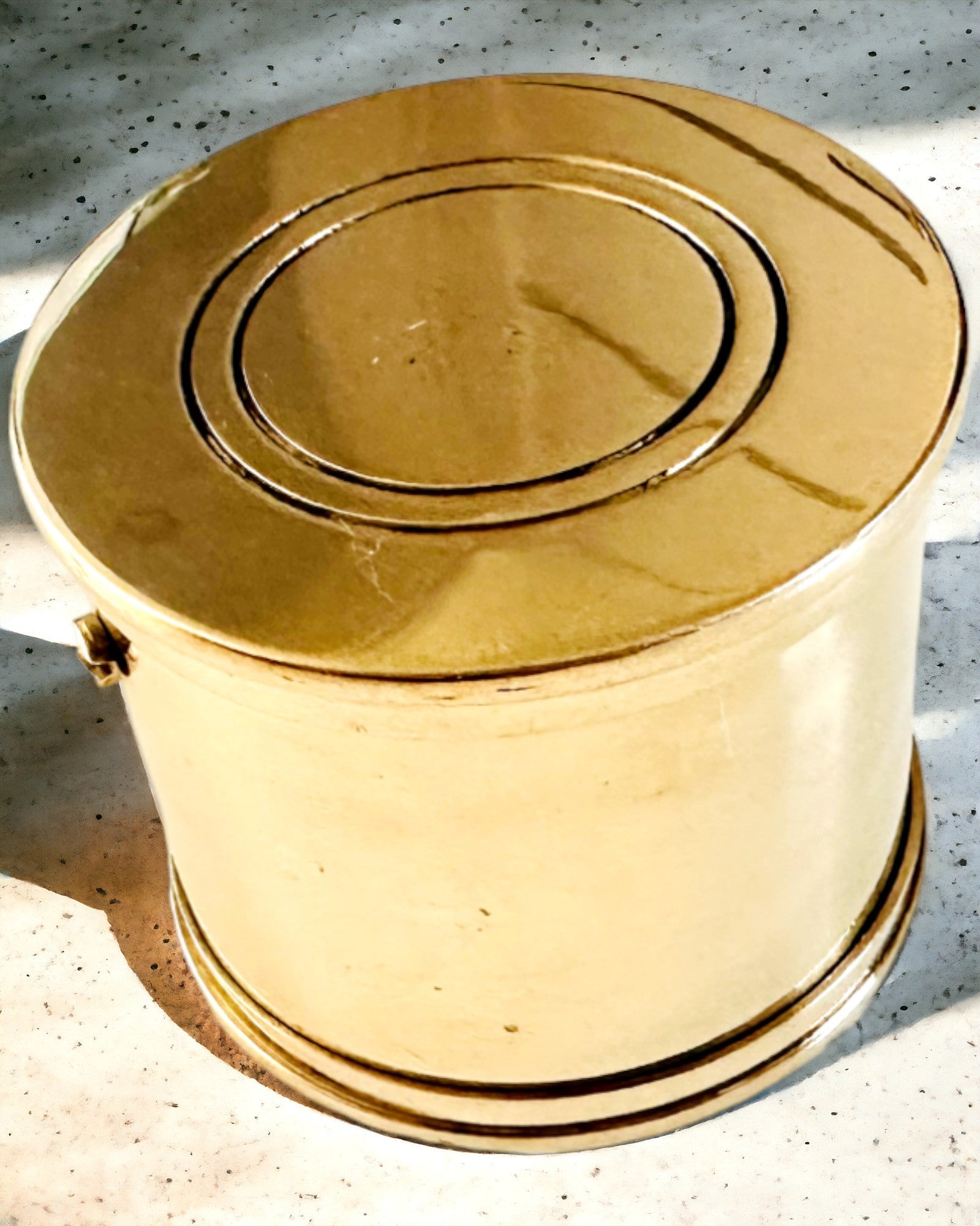 Matkailijan Kompassi "Auringonnousun Rumpu" – mahdollisuus personoida kaiverruksella