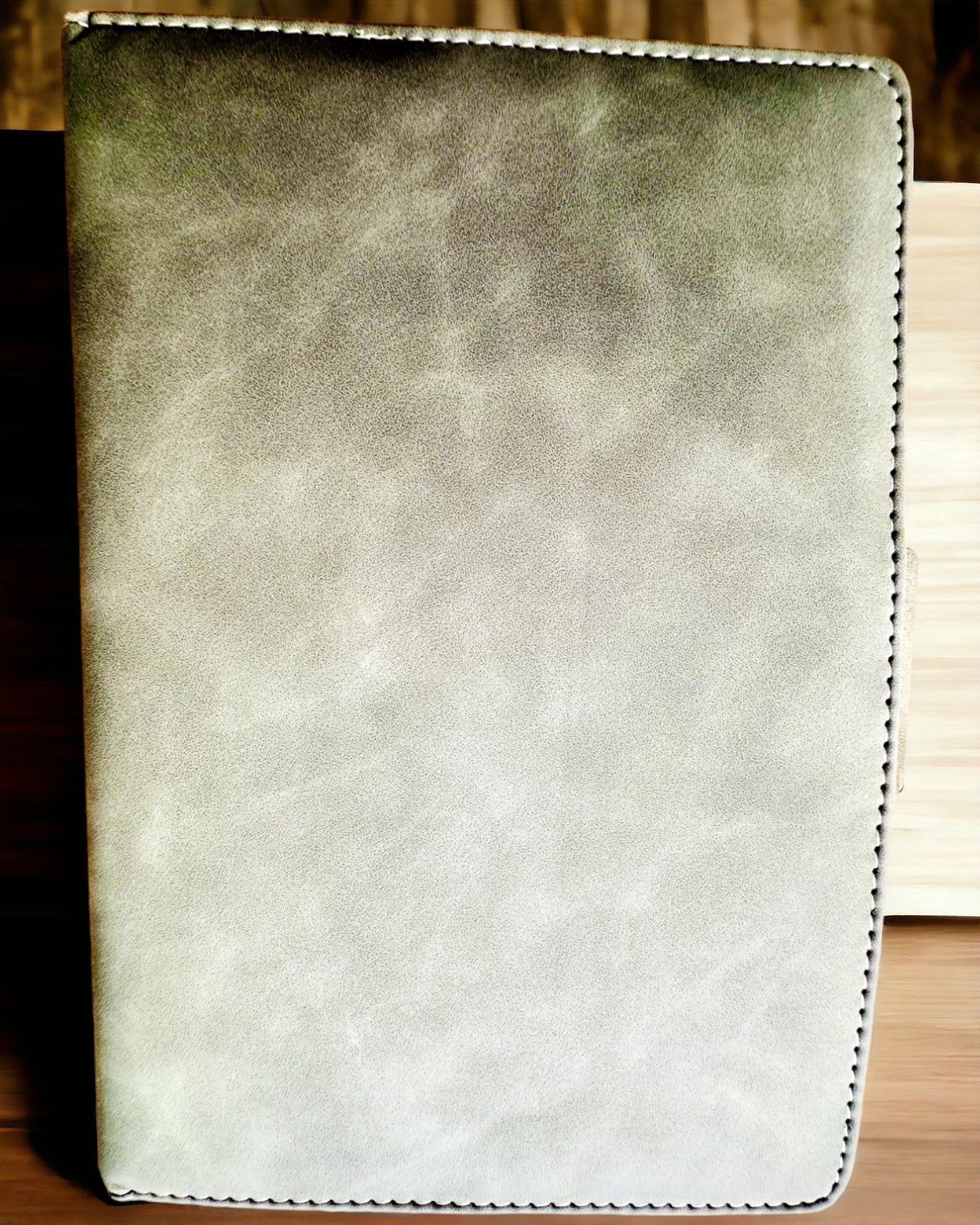 Eksklusiivinen Muistikirja, PU-nahka, A5 Salasanalukolla - "Secret Journal", personointi kaiverruksella