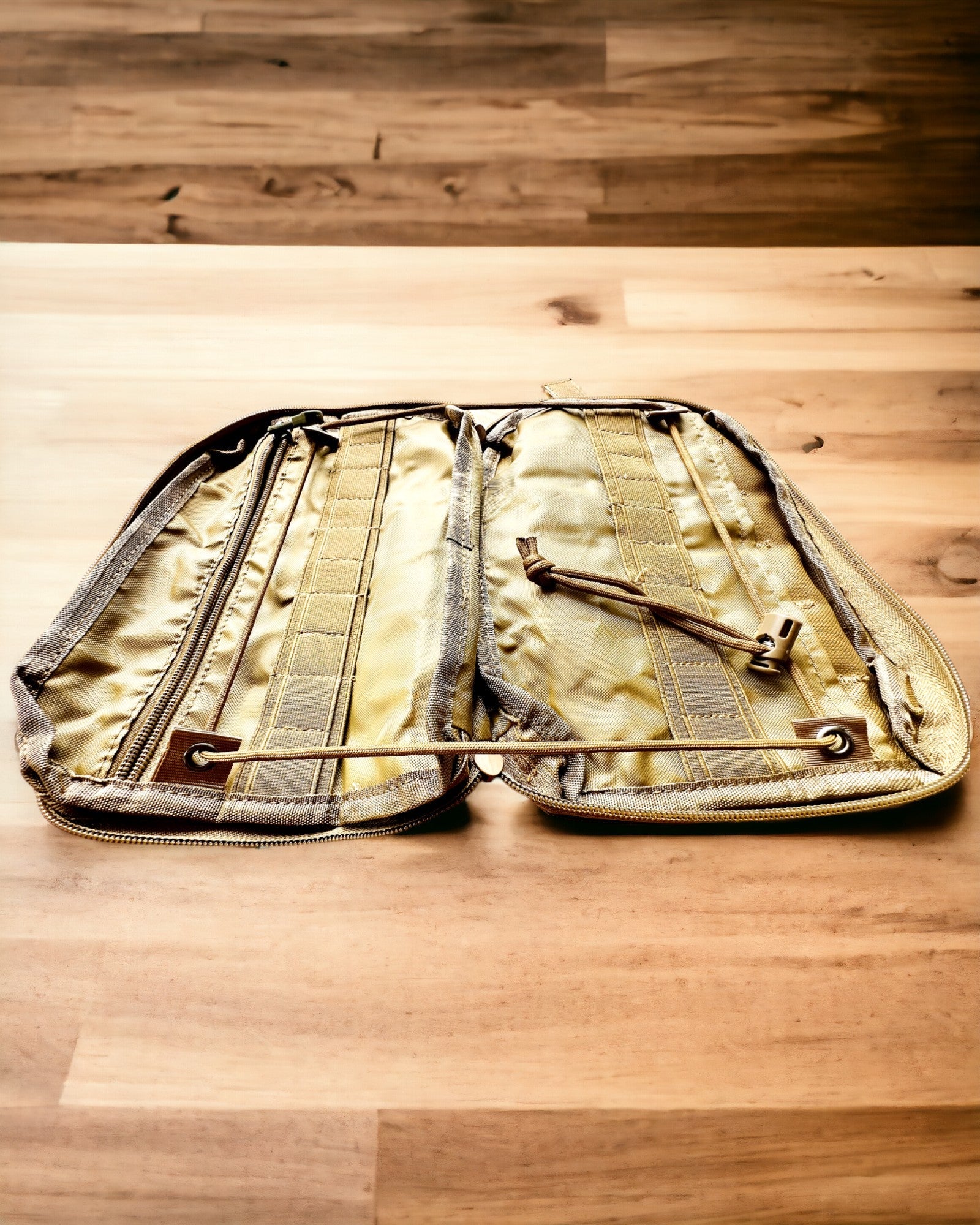 Matkailijan taktinen vyölaukku - MOLLE "Militaris" - 26 cm x 5,5 cm x 19 cm