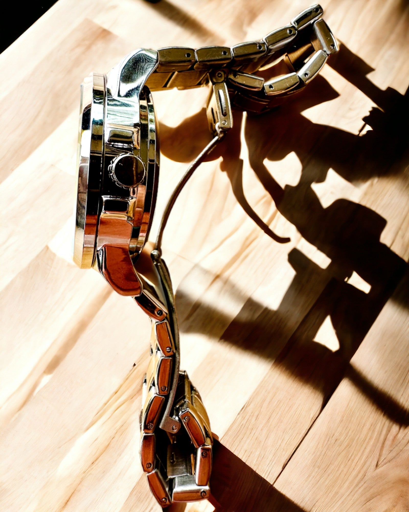 Tyylikäs miesten kello KIMSDUN Prestige Läpinäkyvä Mekanismi ja Urheilullinen Eleganssi, mahdollisuus personointiin kaiverruksella