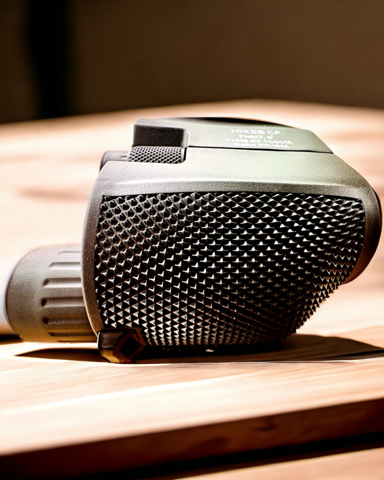 Lornetka CampMaster 10x25, mahdollisuus personointiin kaiverruksella