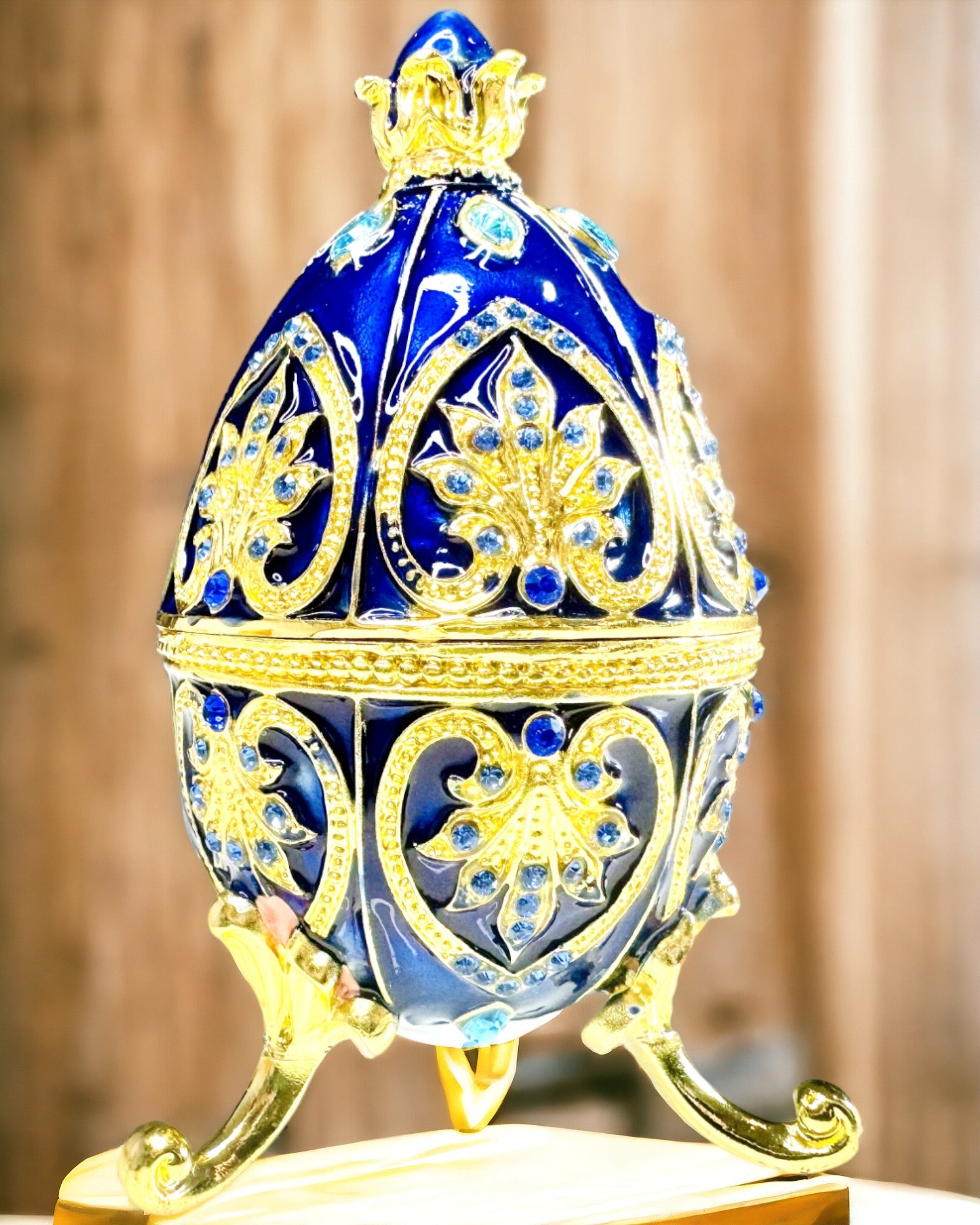 Eksklusiivinen Fabergé-muna - tummansininen väri – Koristeellinen Emalikorurasia