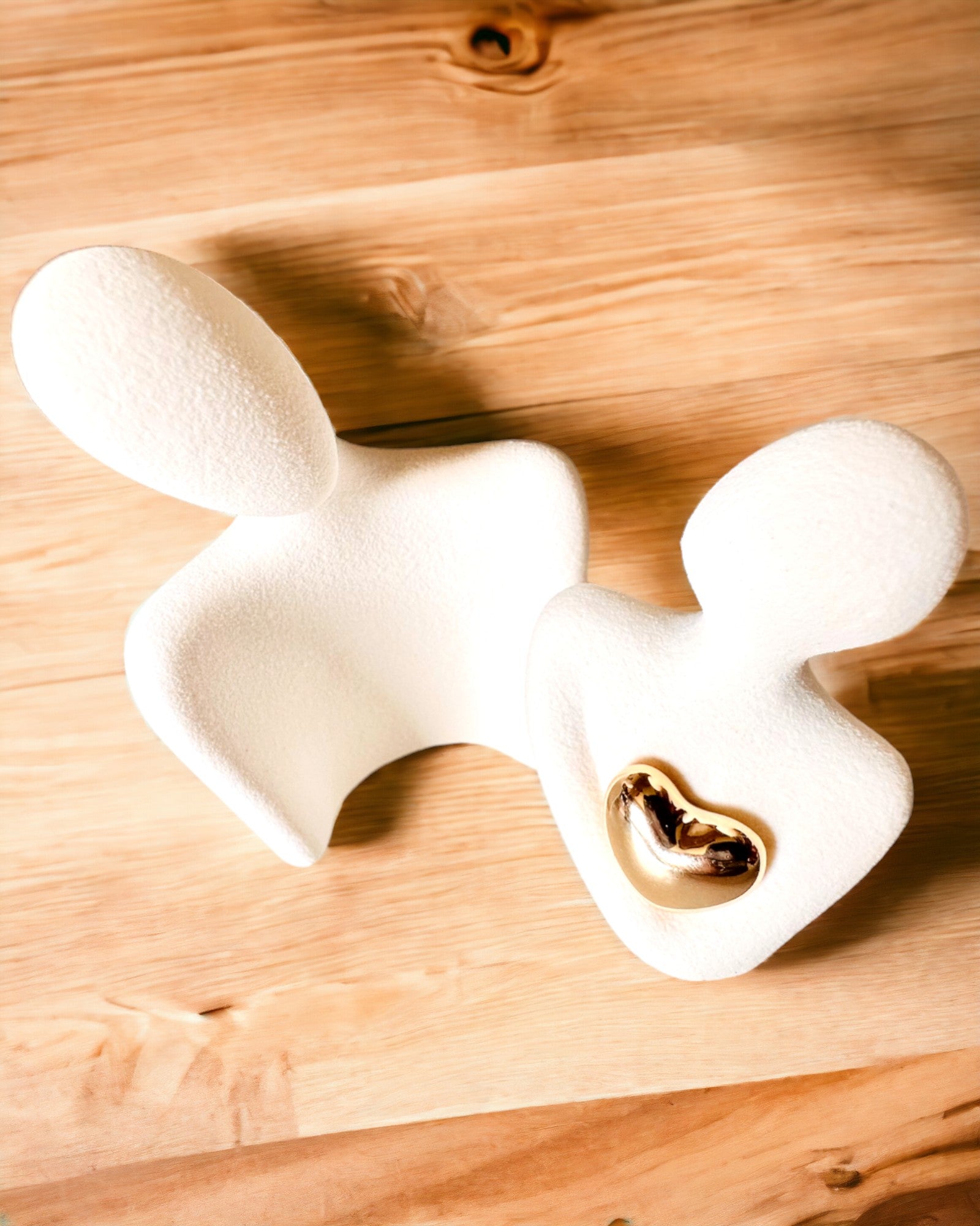 "Rakkaus sydämessä – Keraamiset Perhehahmot", mahdollisuus personointiin kaiverruksella