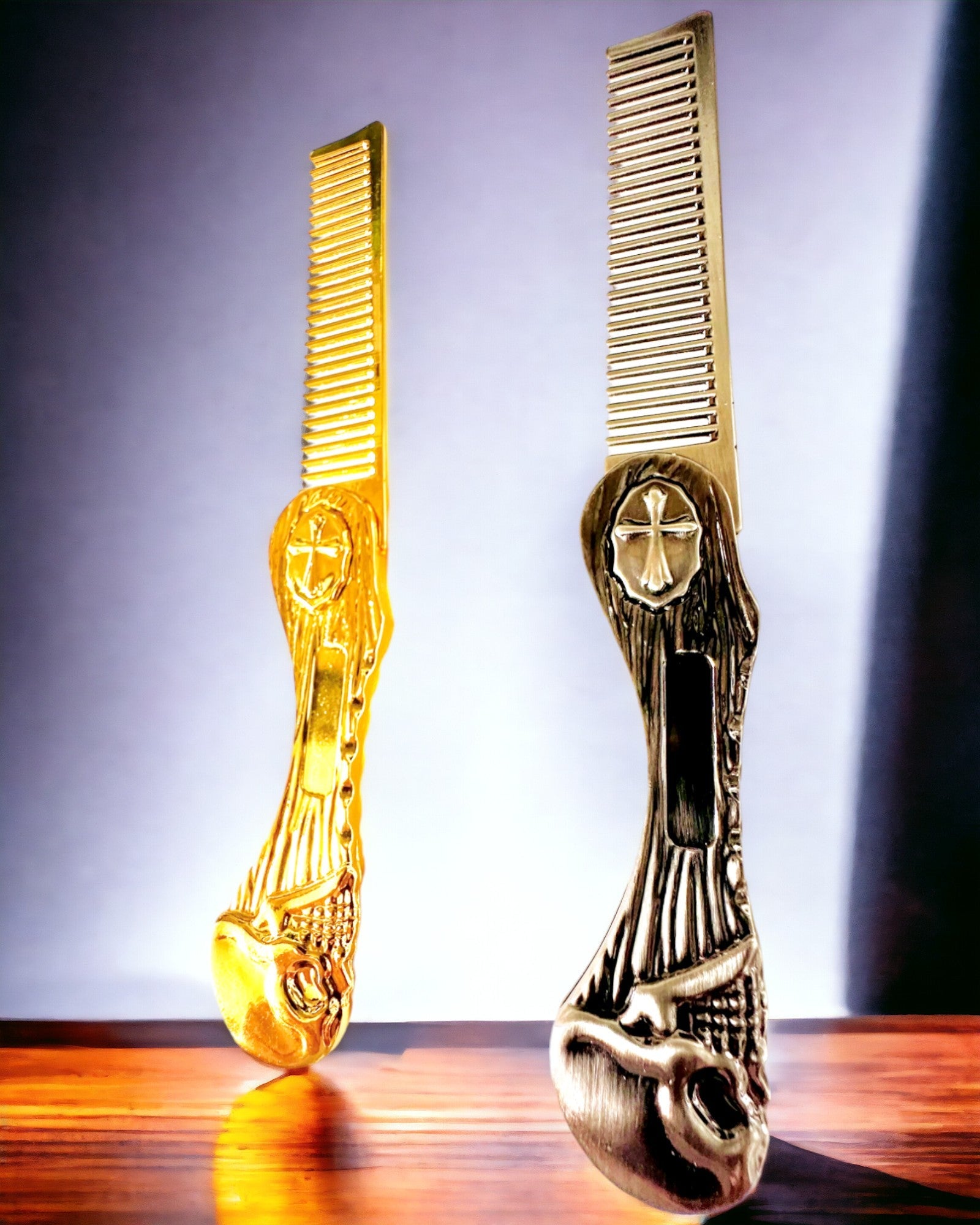 Mystic Skull Comb - premium-kampa, mahdollisuus personointiin kaiverruksella