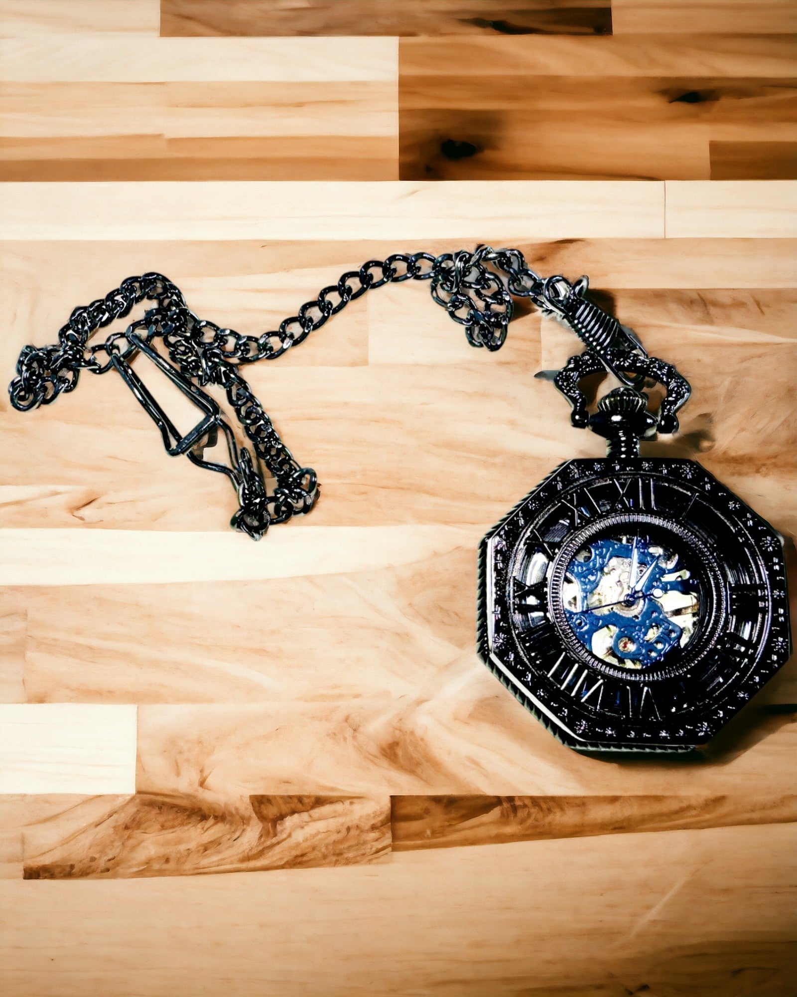 Klassinen Musta Steampunk Kahdeksankulmainen Mekaaninen Taskukello, Kaiverrus