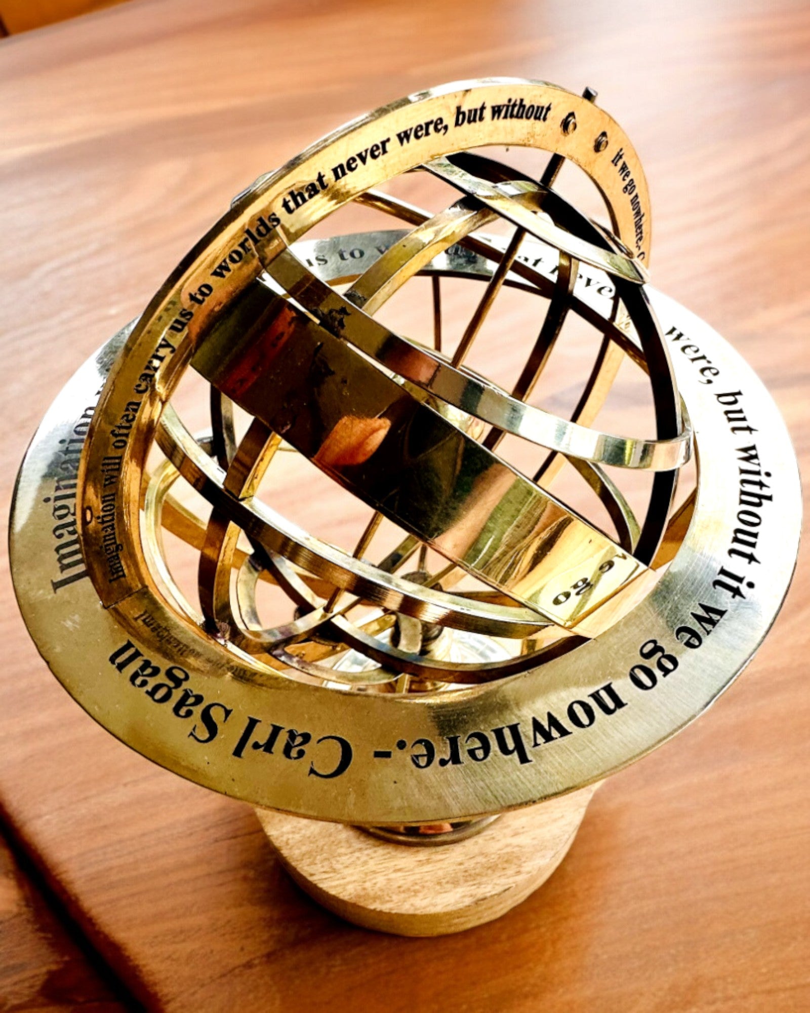 Astrolabium Artis - Käsintehty kaiverrusmahdollisuudella, toimiston koriste, premium