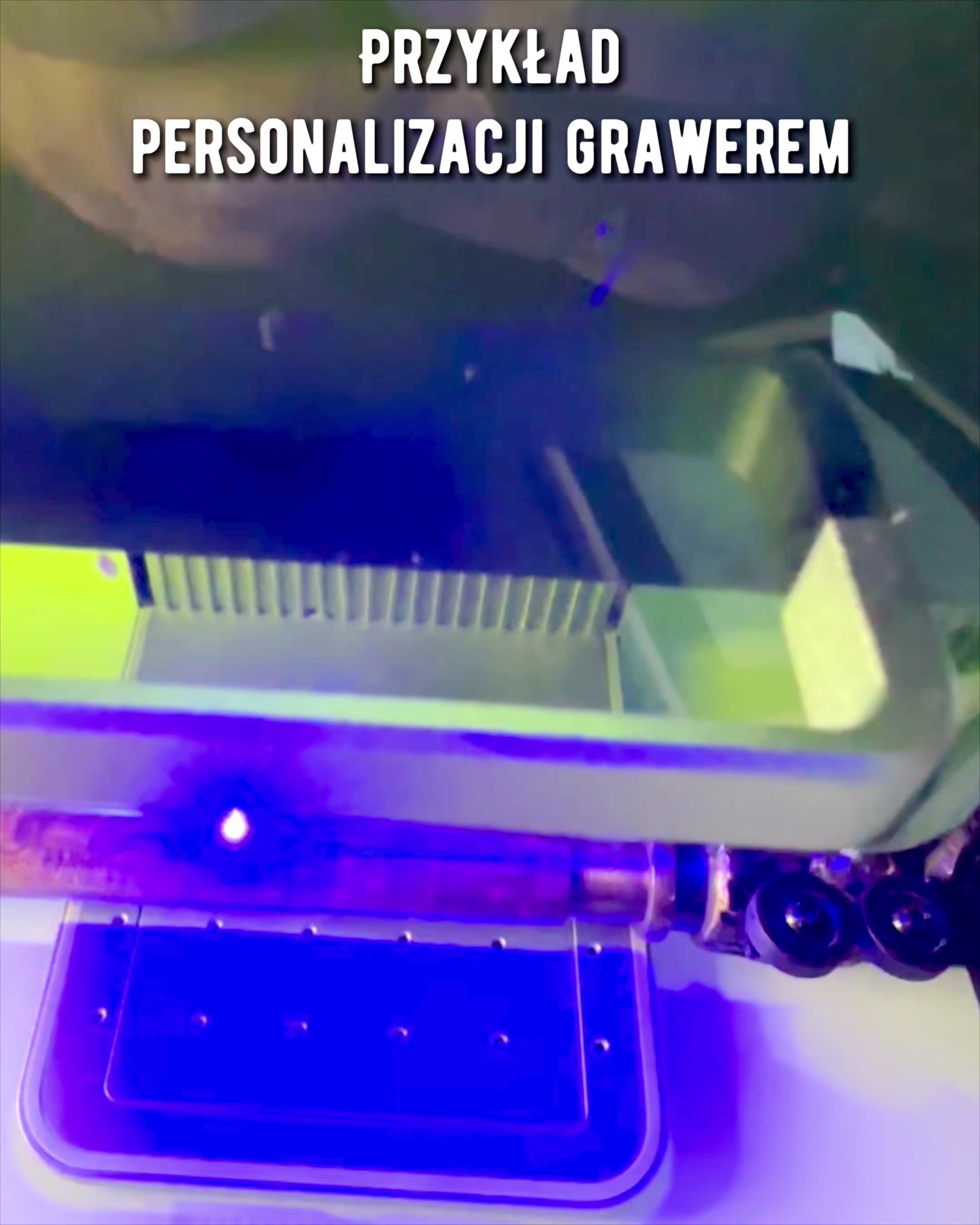 Laska Spacerowa Wolf - Intialainen Mangopuu Mahdollisuudella Kaiverrukseen, ruskea kultaiset koristelut