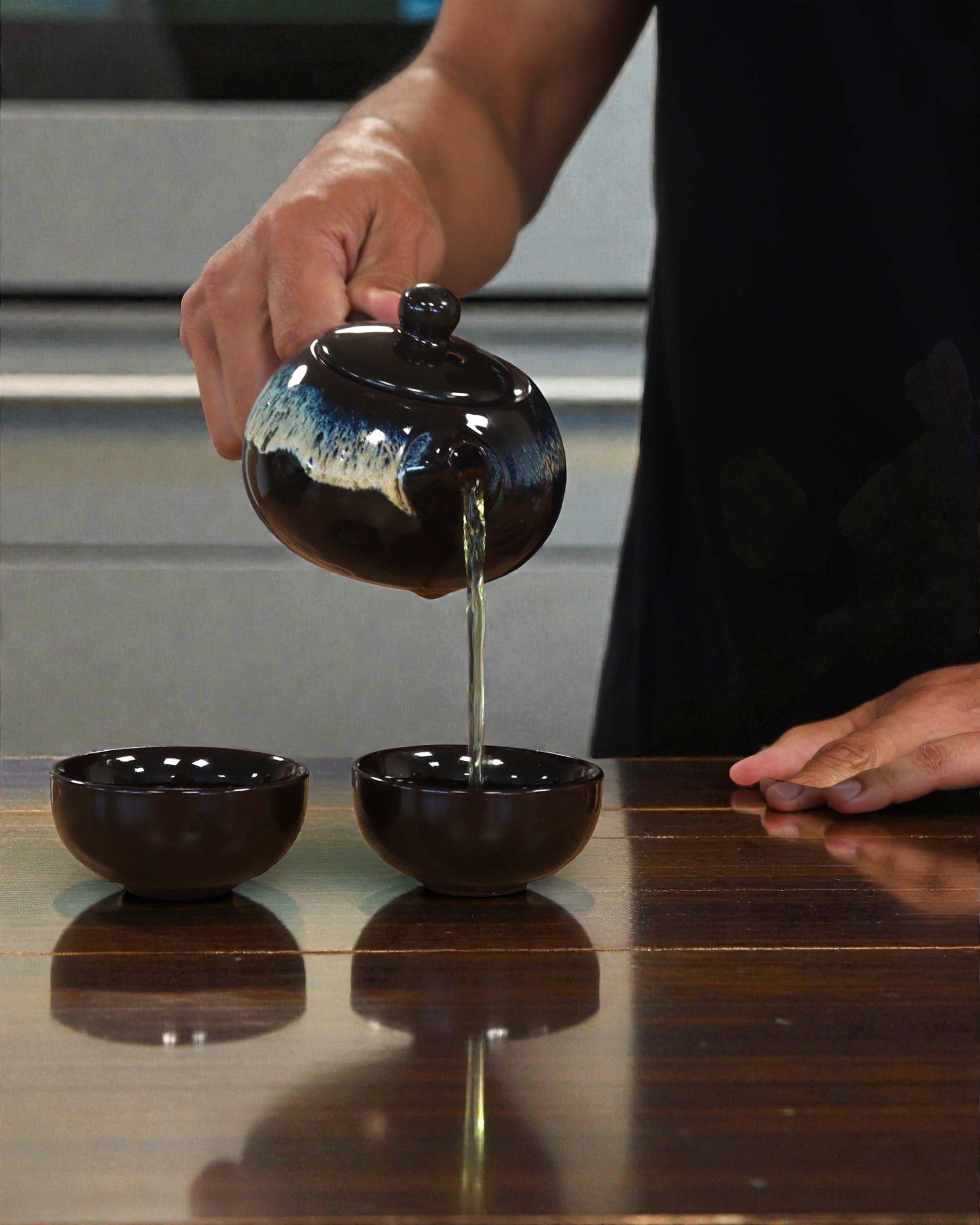 Musta lasite – pieni teesetti, 2 kuppia