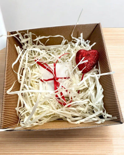 Lahjojen pakkaaminen