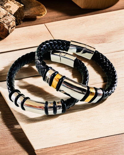 Muodikas Hip Hop -rannekoru miehille, tilauksesta kaiverrettu ja magneettisella lukolla – Valitse tyyli hopeisilla tai kultaisilla yksityiskohdilla, 22 cm PU-nahkaa