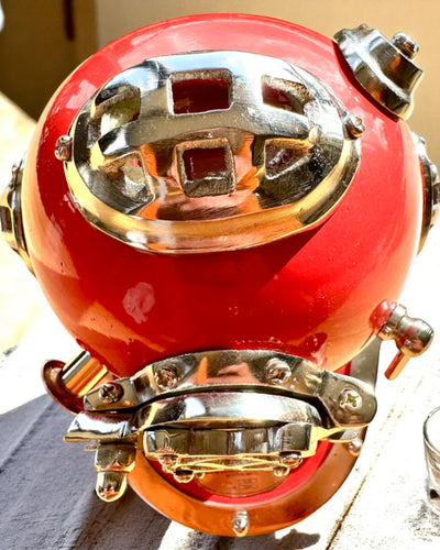 Syvyyksien Löytäjän Kypärä - Keräilijän Erikoispainos Kaiverrusmahdollisuudella, 35 cm, lahja palomiehelle tai sukeltajalle