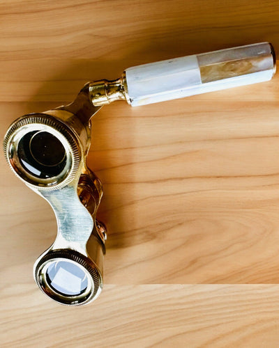 Teatterikiikarit "Elegancja", binokulaarit - mahdollisuus personointiin kaiverruksella lahjaksi