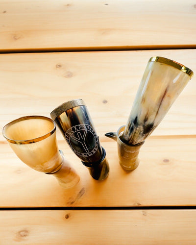 "Viking Valor" Sarvimuki - Käsin Kaiverrettu, Premium Laatu - 4 vaihtoehtoa valittavana