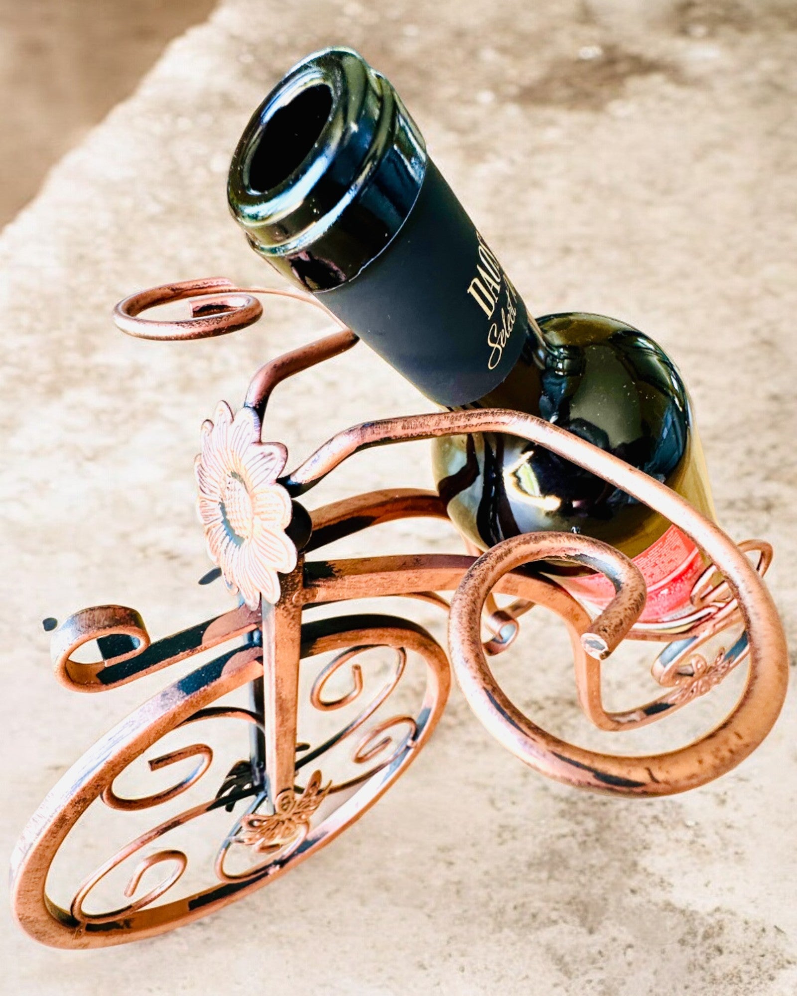 "WineCycle" Polkupyörän Viiniteline - mahdollisuus personoida kaiverruksella lahjaksi