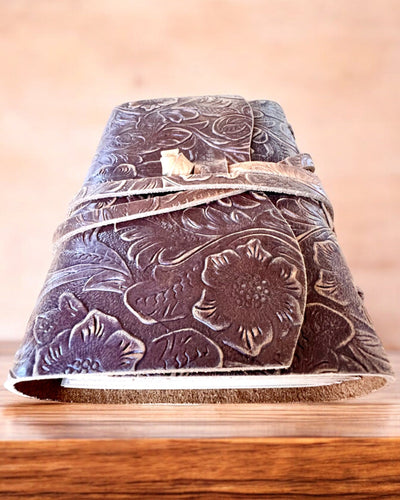 Nahkainen Premium-muistikirja "Luonnon Eleganssi" - 200 sivua, 120g, muistikirja, luonnoslehtiö, 2 väriä valittavana, personointi kaiverruksella